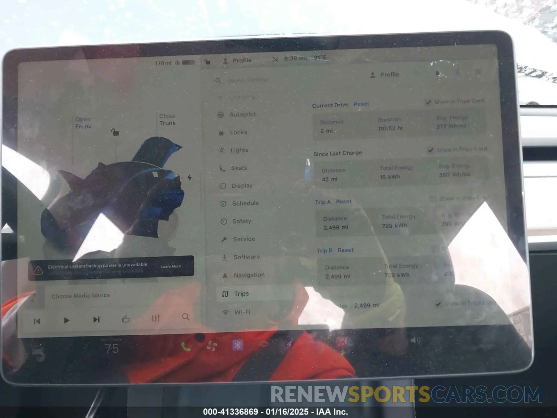 7 Photograph of a damaged car 7SAYGDED9SF248370 TESLA MODEL Y 2025