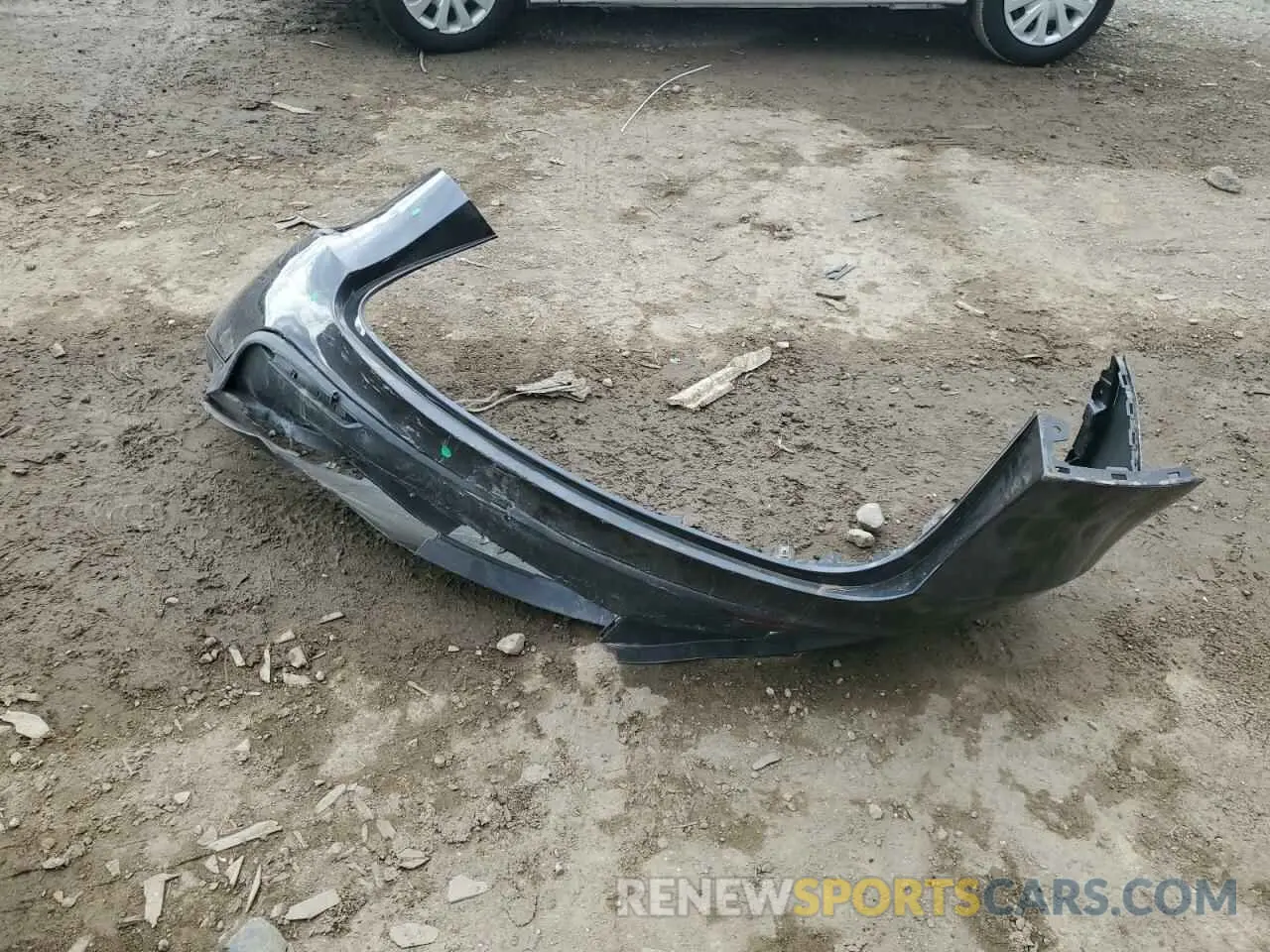15 Photograph of a damaged car 7SAYGDED9SF256291 TESLA MODEL Y 2025