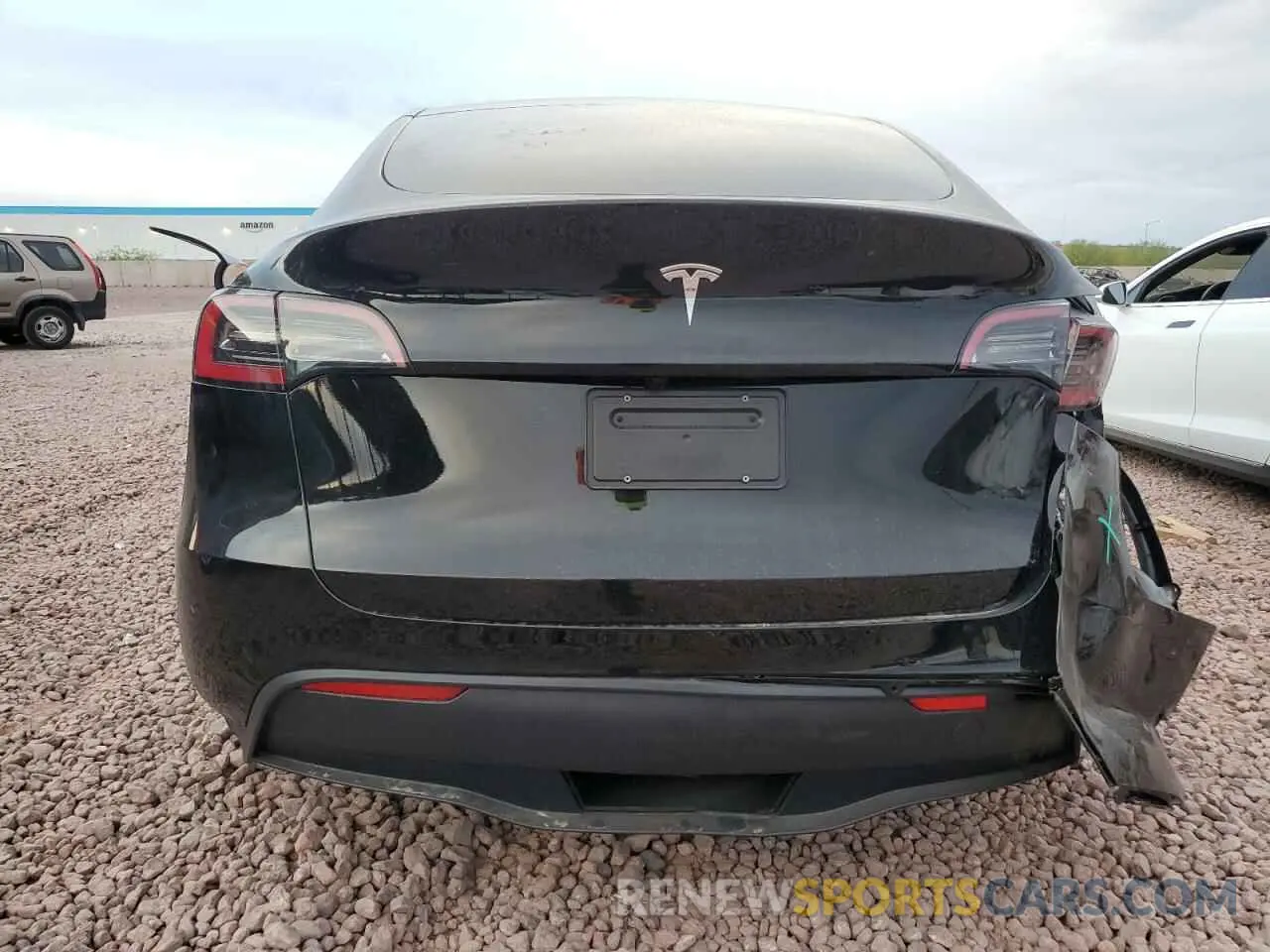 6 Photograph of a damaged car 7SAYGDED9SF313959 TESLA MODEL Y 2025