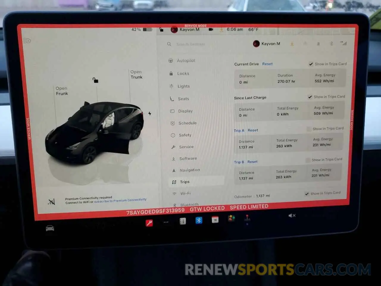 9 Photograph of a damaged car 7SAYGDED9SF313959 TESLA MODEL Y 2025