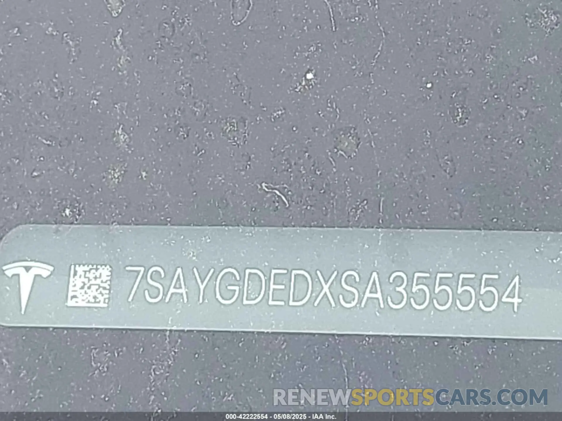 20 Photograph of a damaged car 7SAYGDEDXSA355554 TESLA MODEL Y 2025