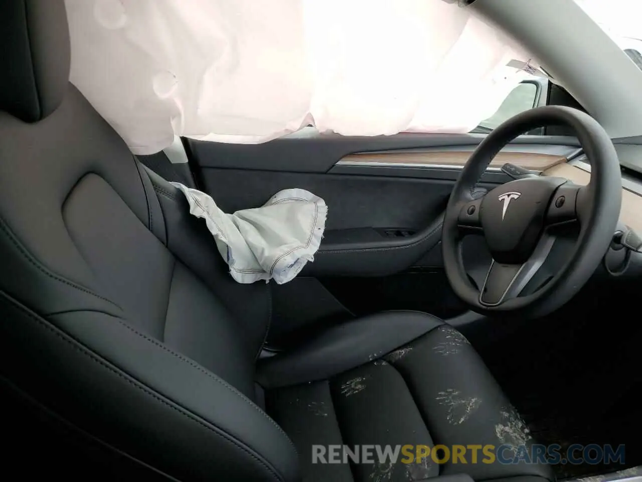 7 Photograph of a damaged car 7SAYGDEDXSF223719 TESLA MODEL Y 2025