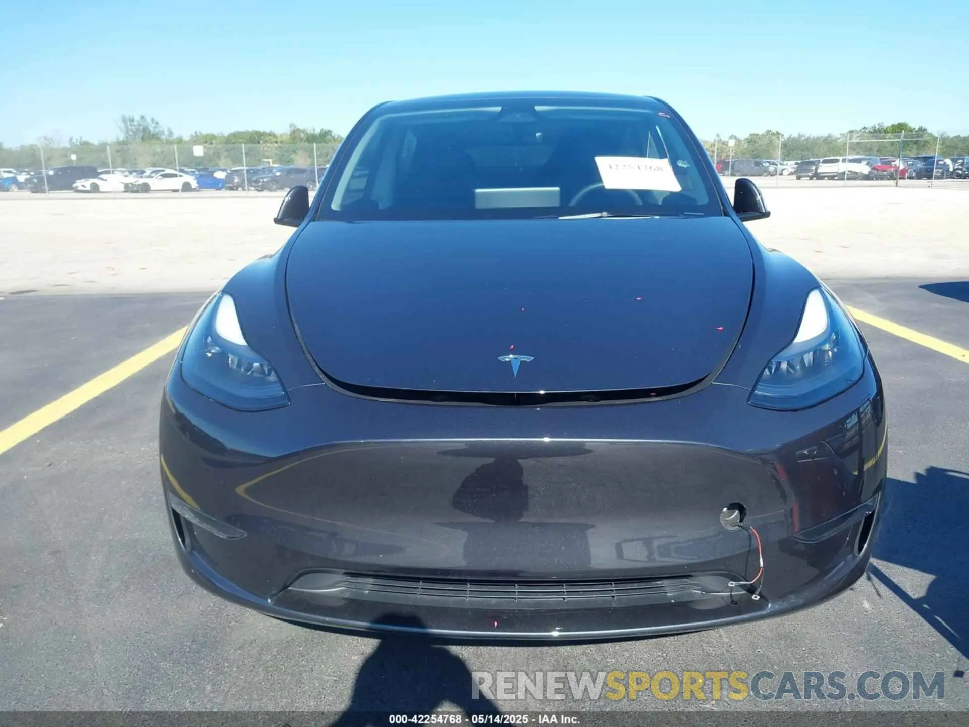 6 Photograph of a damaged car 7SAYGDEDXSF226619 TESLA MODEL Y 2025