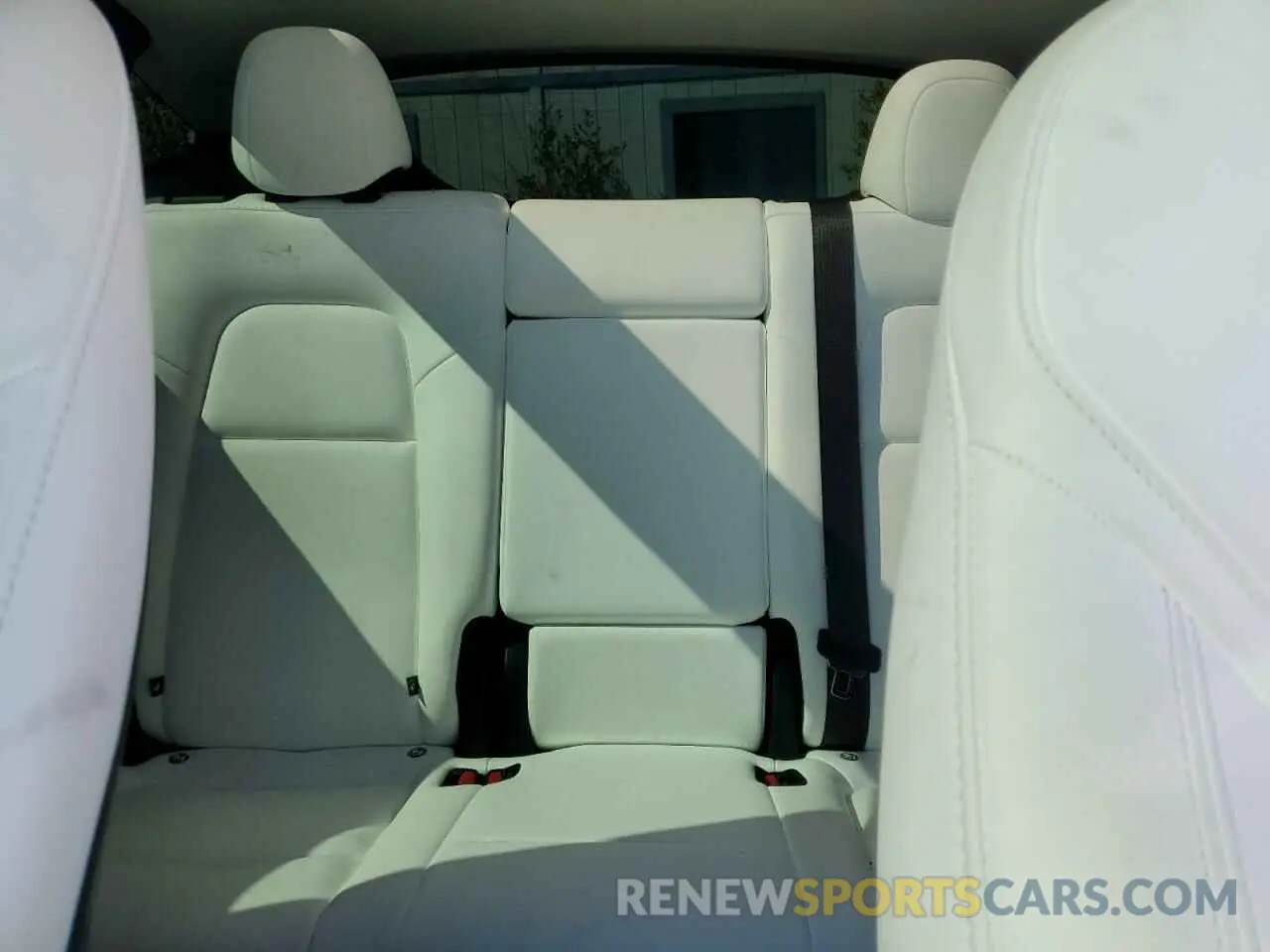 10 Photograph of a damaged car 7SAYGDEDXSF303960 TESLA MODEL Y 2025
