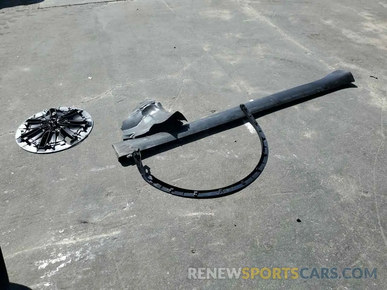 15 Photograph of a damaged car 7SAYGDEDXSF303960 TESLA MODEL Y 2025