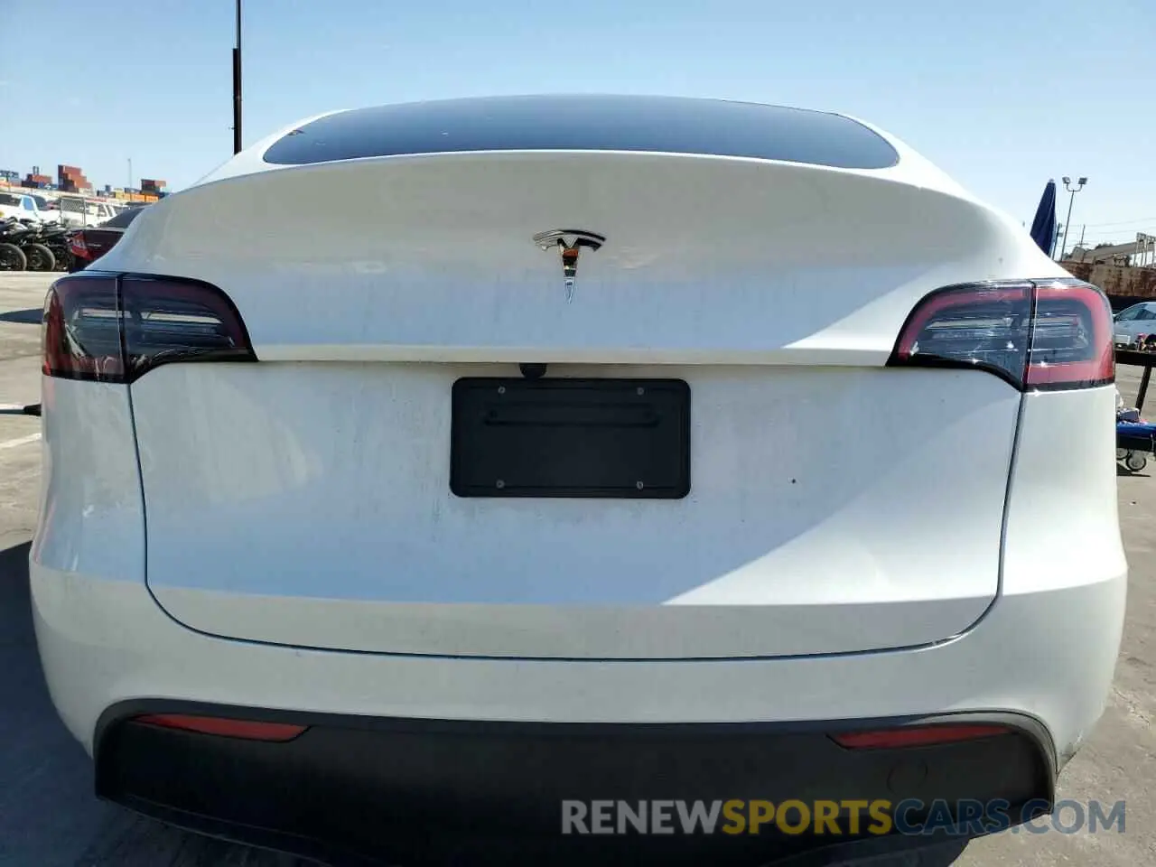 6 Photograph of a damaged car 7SAYGDEDXSF303960 TESLA MODEL Y 2025