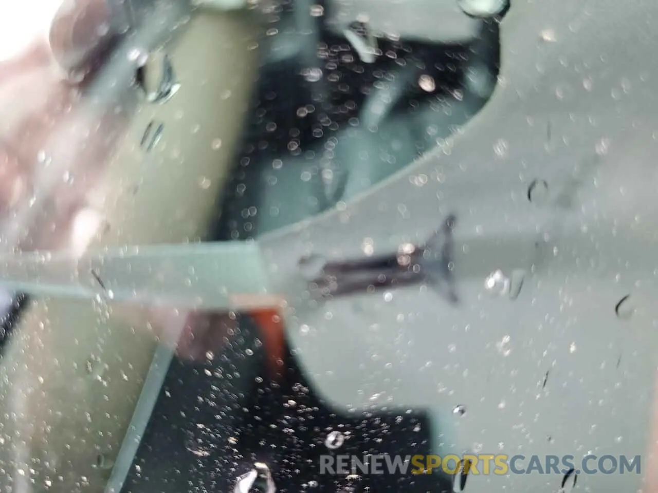 9 Photograph of a damaged car 7SAYGDEE0SA350114 TESLA MODEL Y 2025