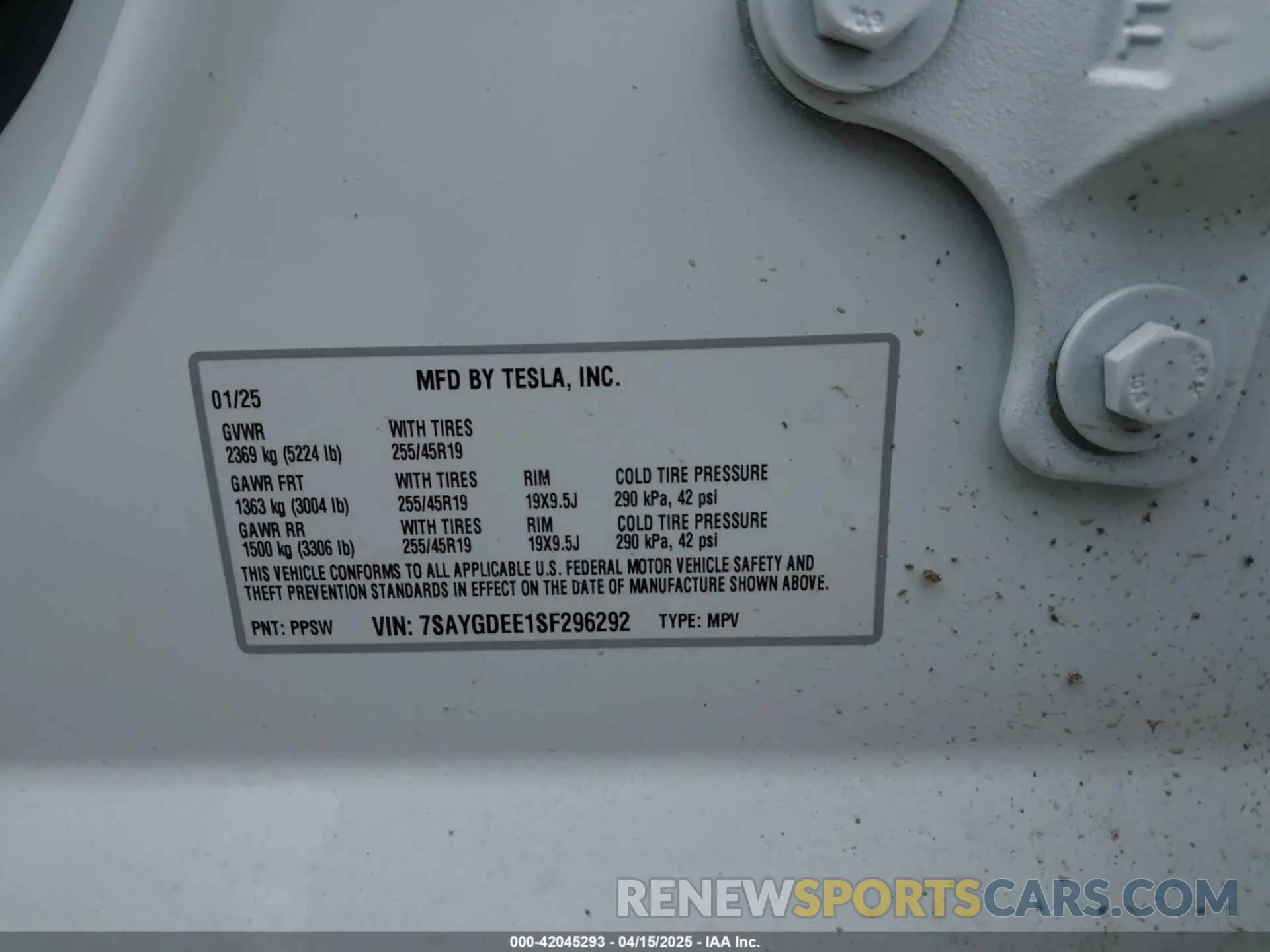 9 Photograph of a damaged car 7SAYGDEE1SF296292 TESLA MODEL Y 2025