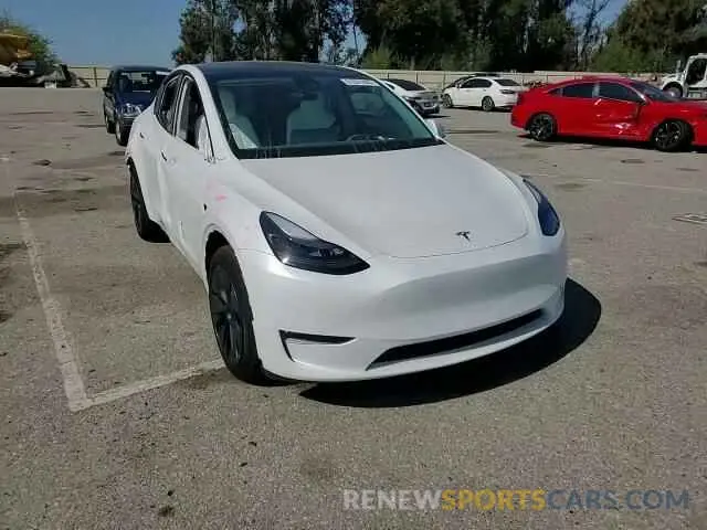 11 Photograph of a damaged car 7SAYGDEE2SF261096 TESLA MODEL Y 2025