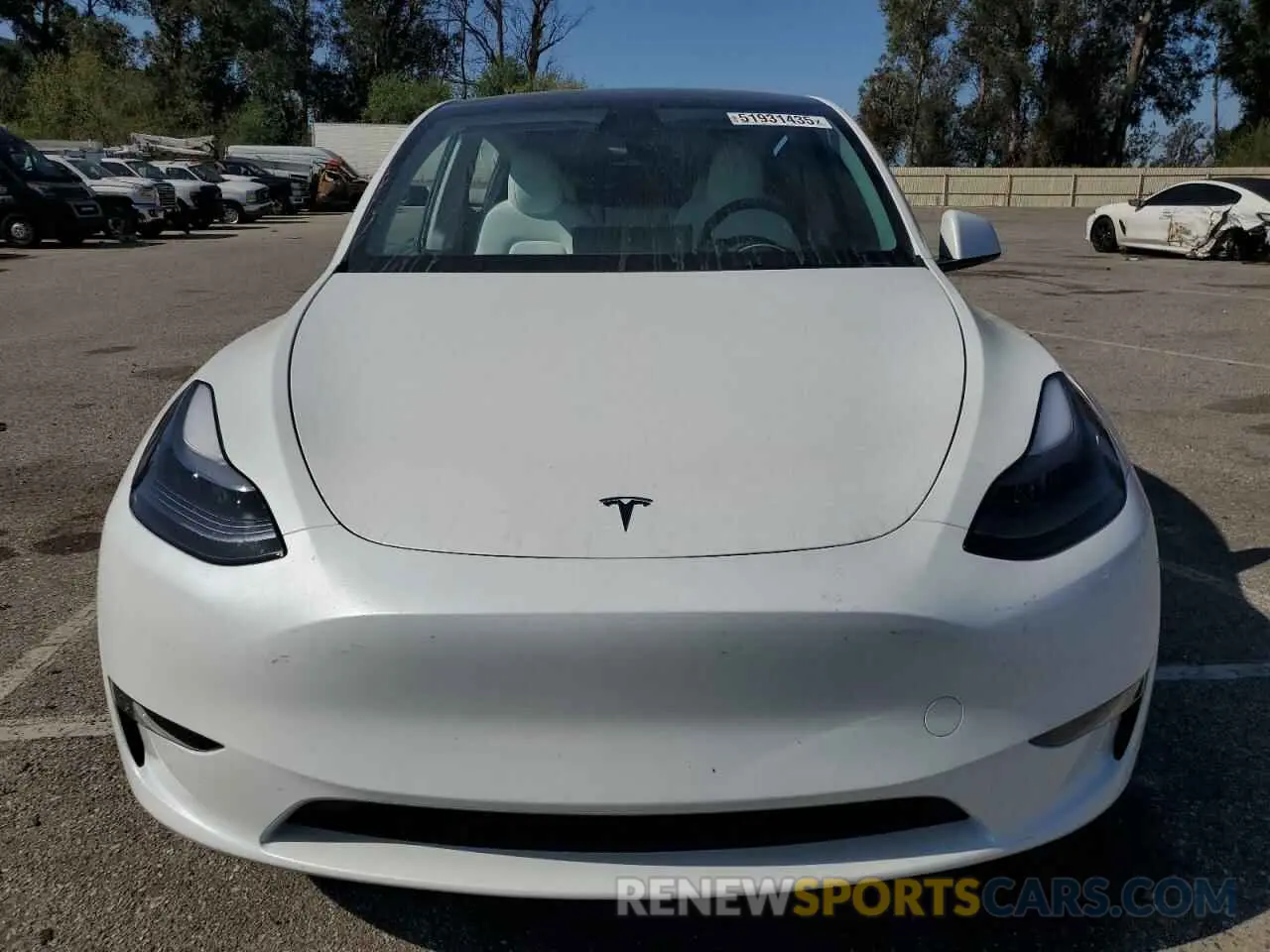 5 Photograph of a damaged car 7SAYGDEE2SF261096 TESLA MODEL Y 2025