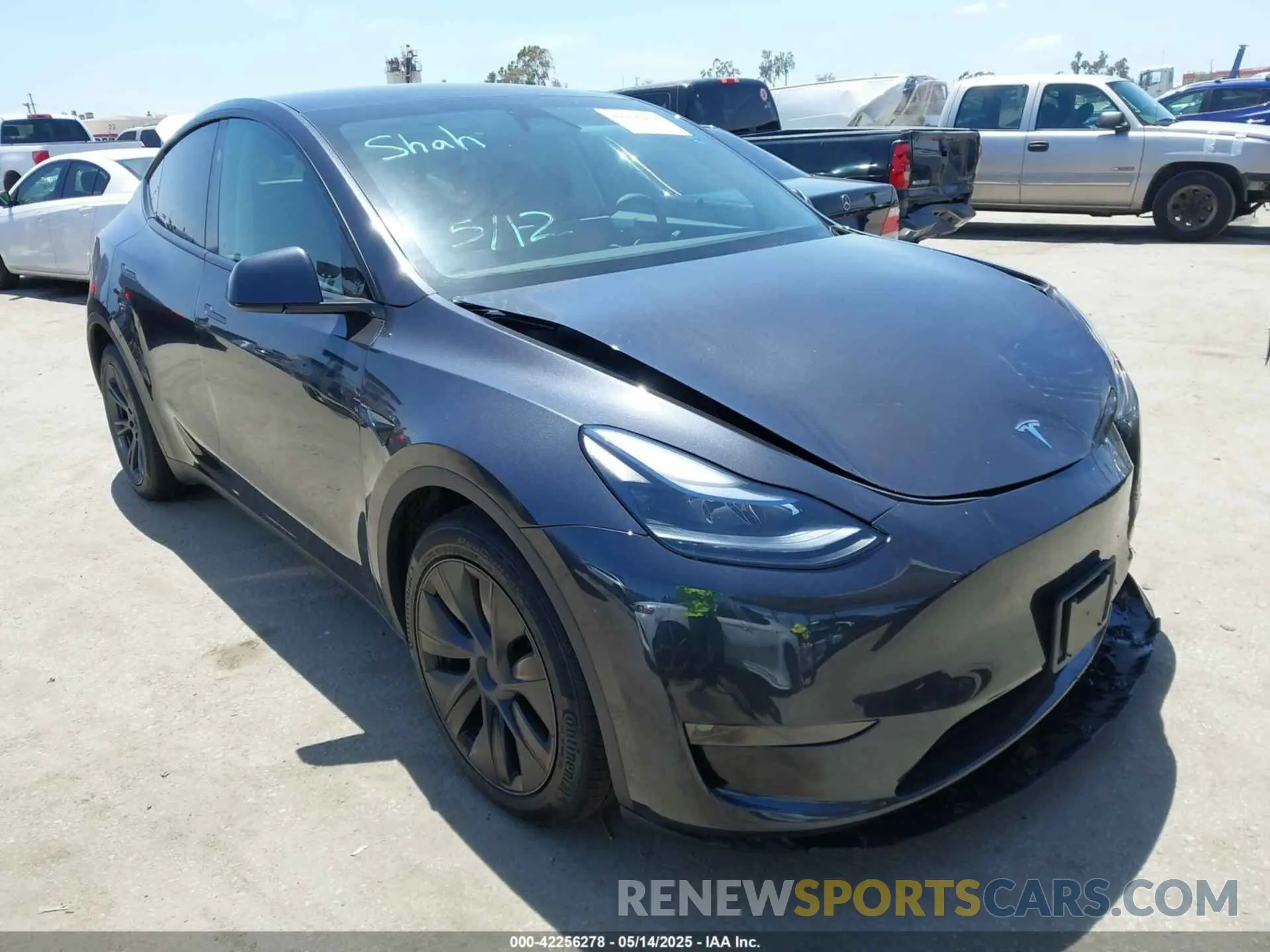 1 Photograph of a damaged car 7SAYGDEE2SF300933 TESLA MODEL Y 2025