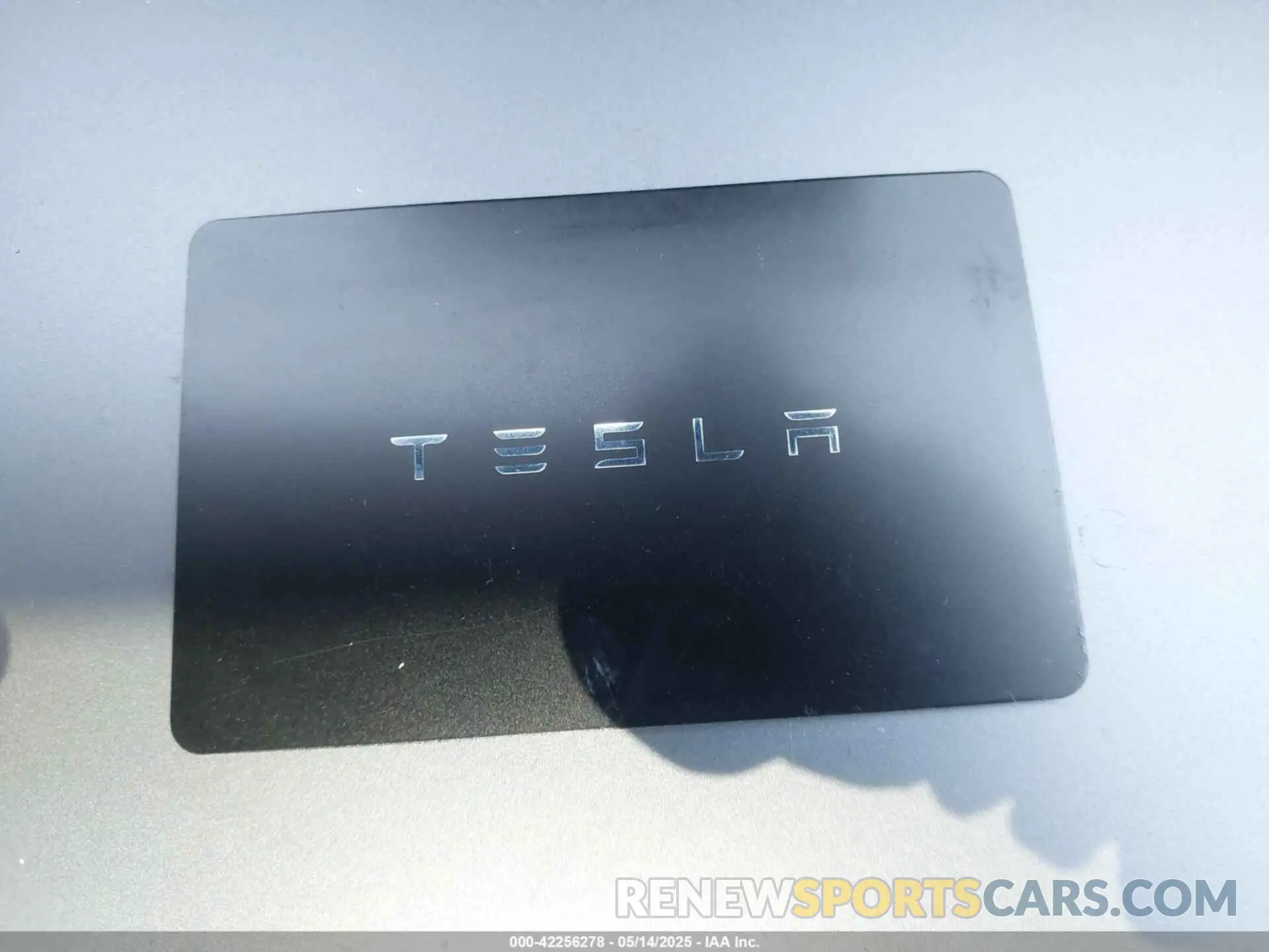 11 Photograph of a damaged car 7SAYGDEE2SF300933 TESLA MODEL Y 2025