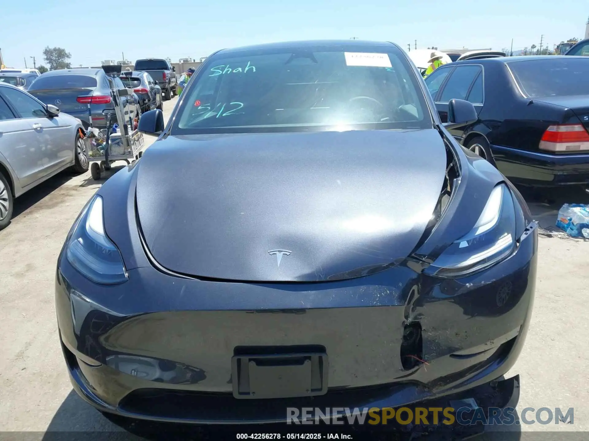 12 Photograph of a damaged car 7SAYGDEE2SF300933 TESLA MODEL Y 2025