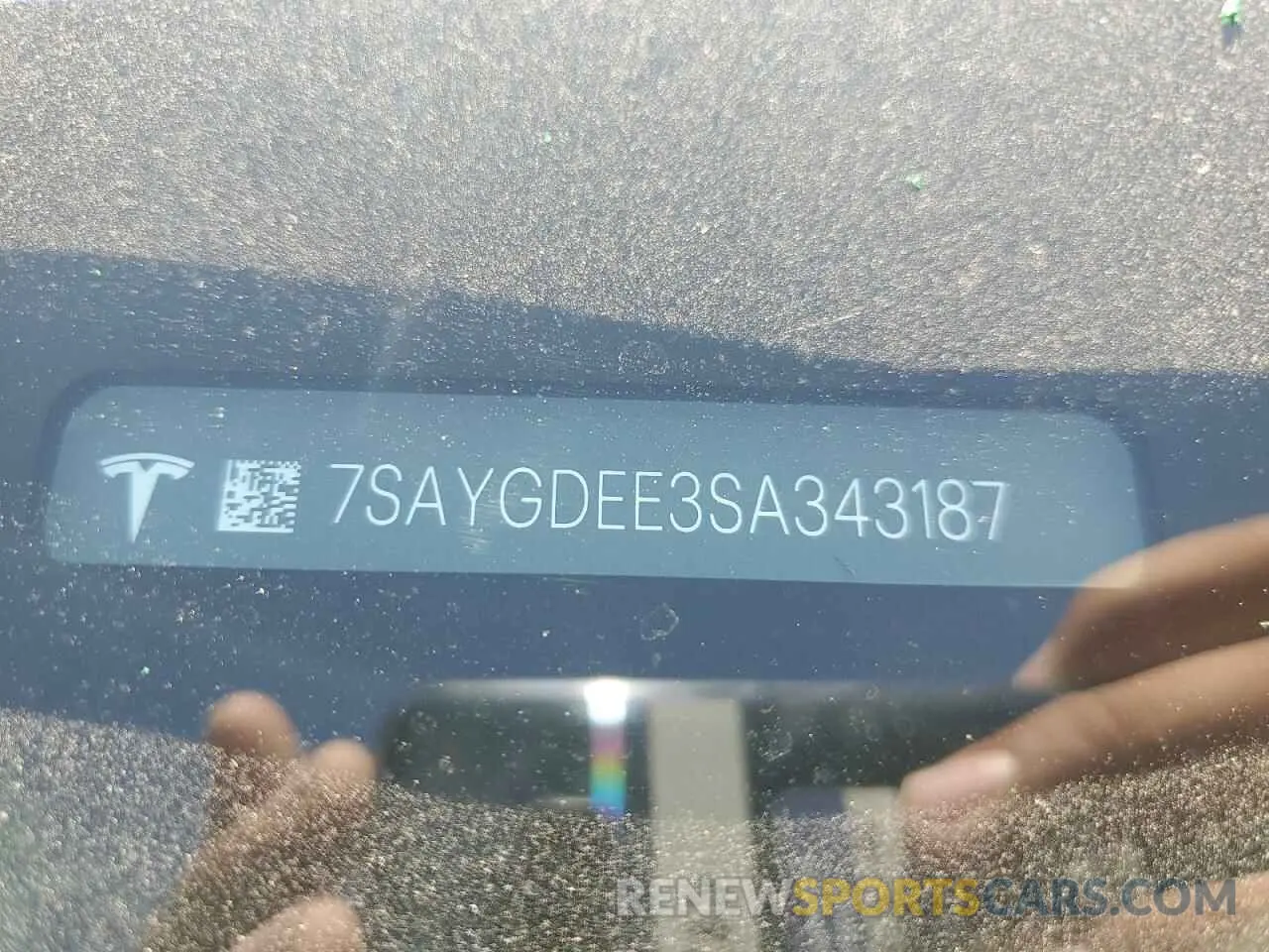 12 Photograph of a damaged car 7SAYGDEE3SA343187 TESLA MODEL Y 2025