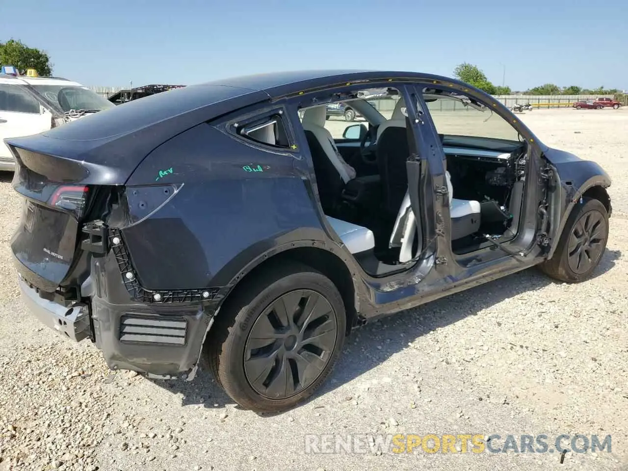 3 Photograph of a damaged car 7SAYGDEE3SA343187 TESLA MODEL Y 2025