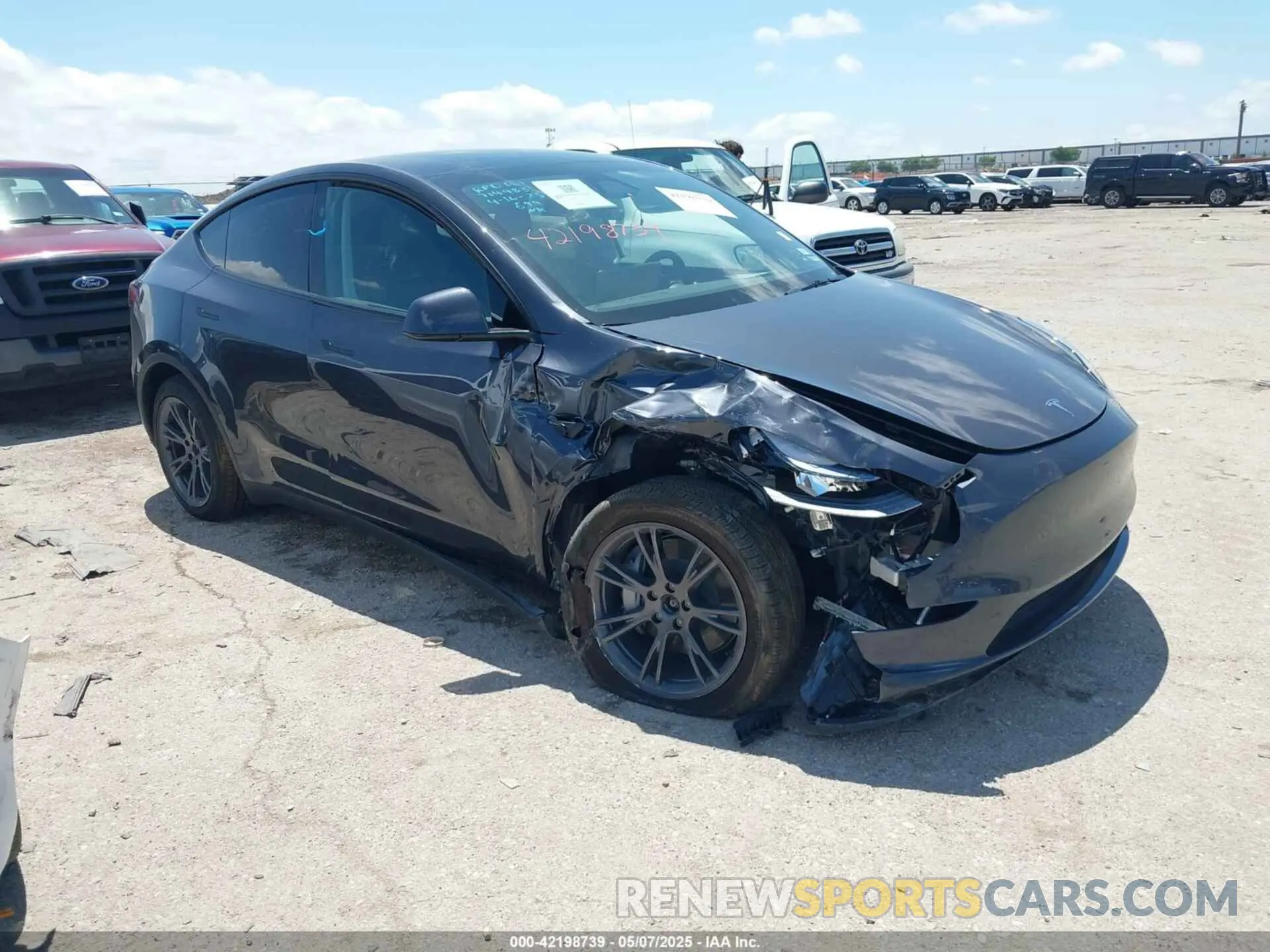 1 Photograph of a damaged car 7SAYGDEE3SA364458 TESLA MODEL Y 2025