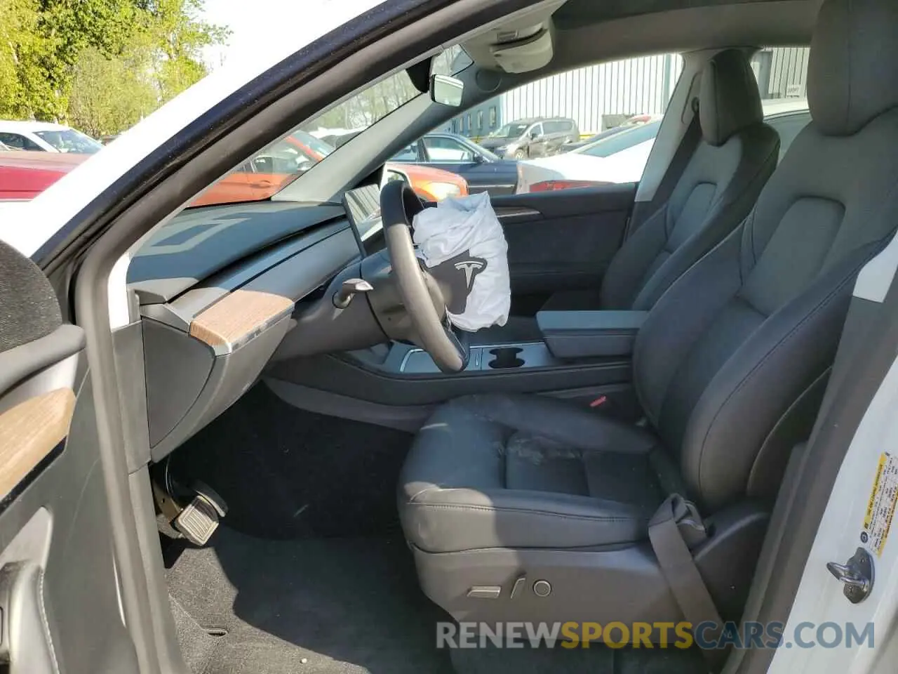 7 Photograph of a damaged car 7SAYGDEE3SF259602 TESLA MODEL Y 2025