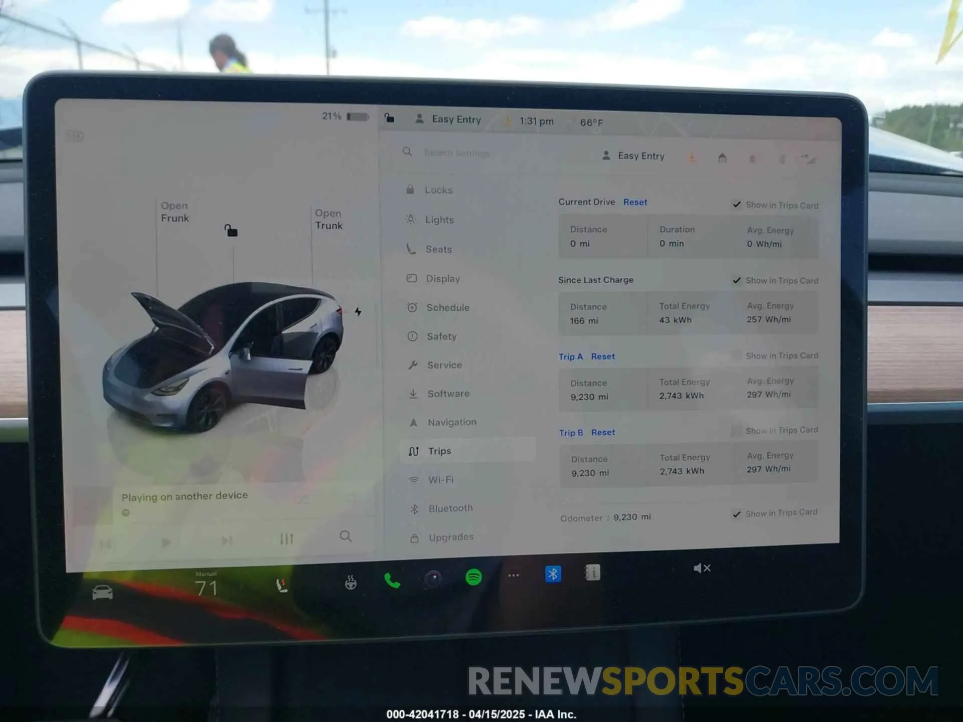 7 Photograph of a damaged car 7SAYGDEE4SA341299 TESLA MODEL Y 2025