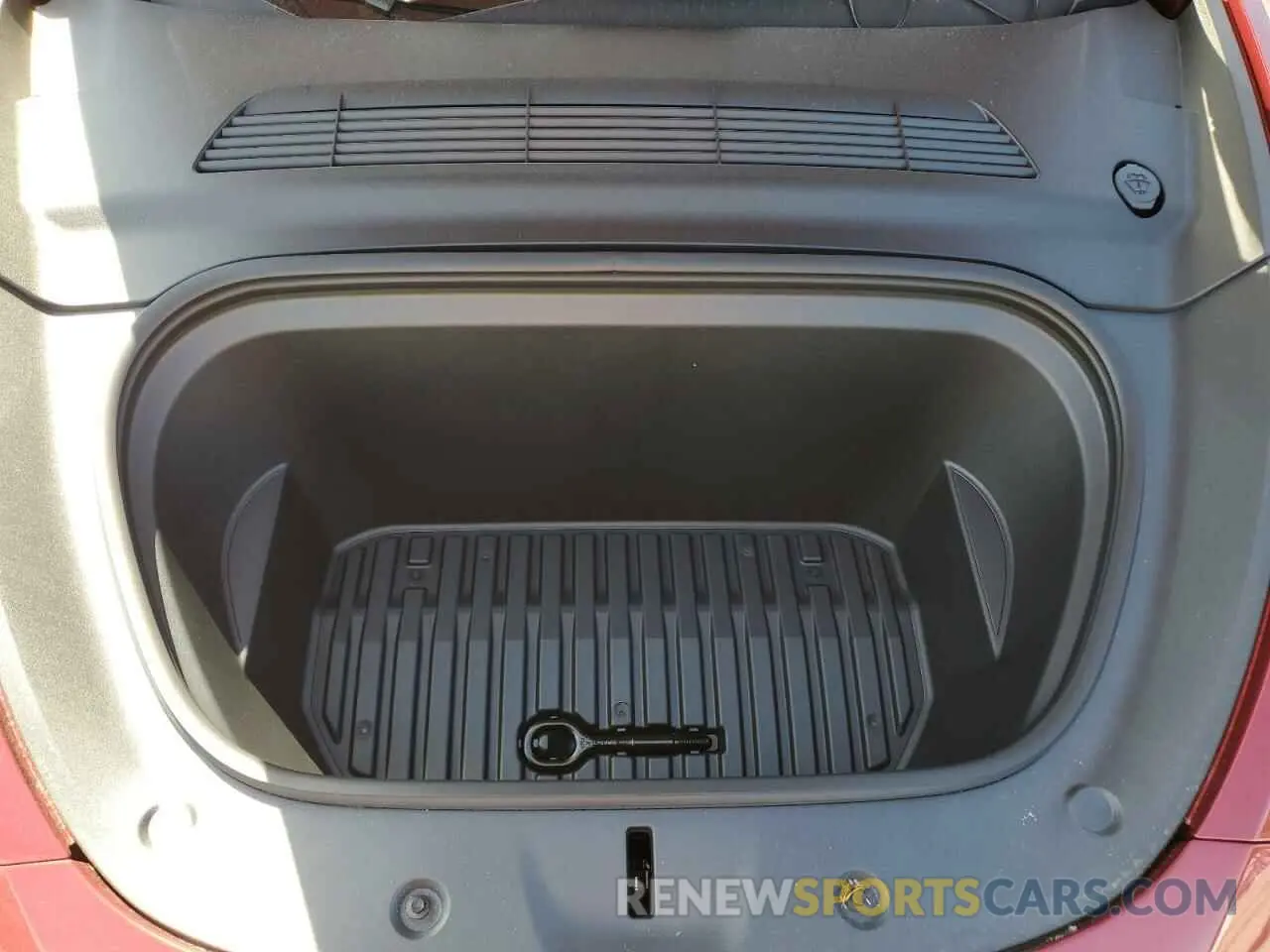 12 Photograph of a damaged car 7SAYGDEE4SF248589 TESLA MODEL Y 2025