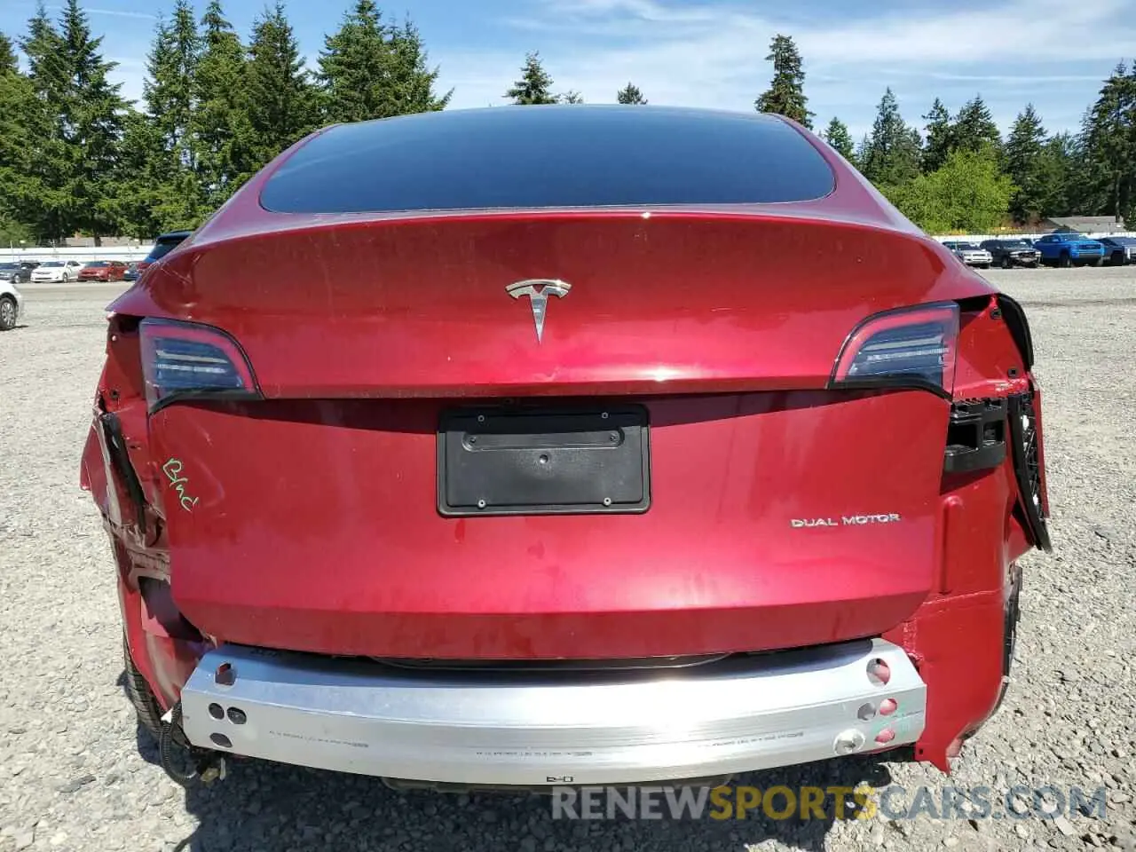 6 Photograph of a damaged car 7SAYGDEE4SF248589 TESLA MODEL Y 2025