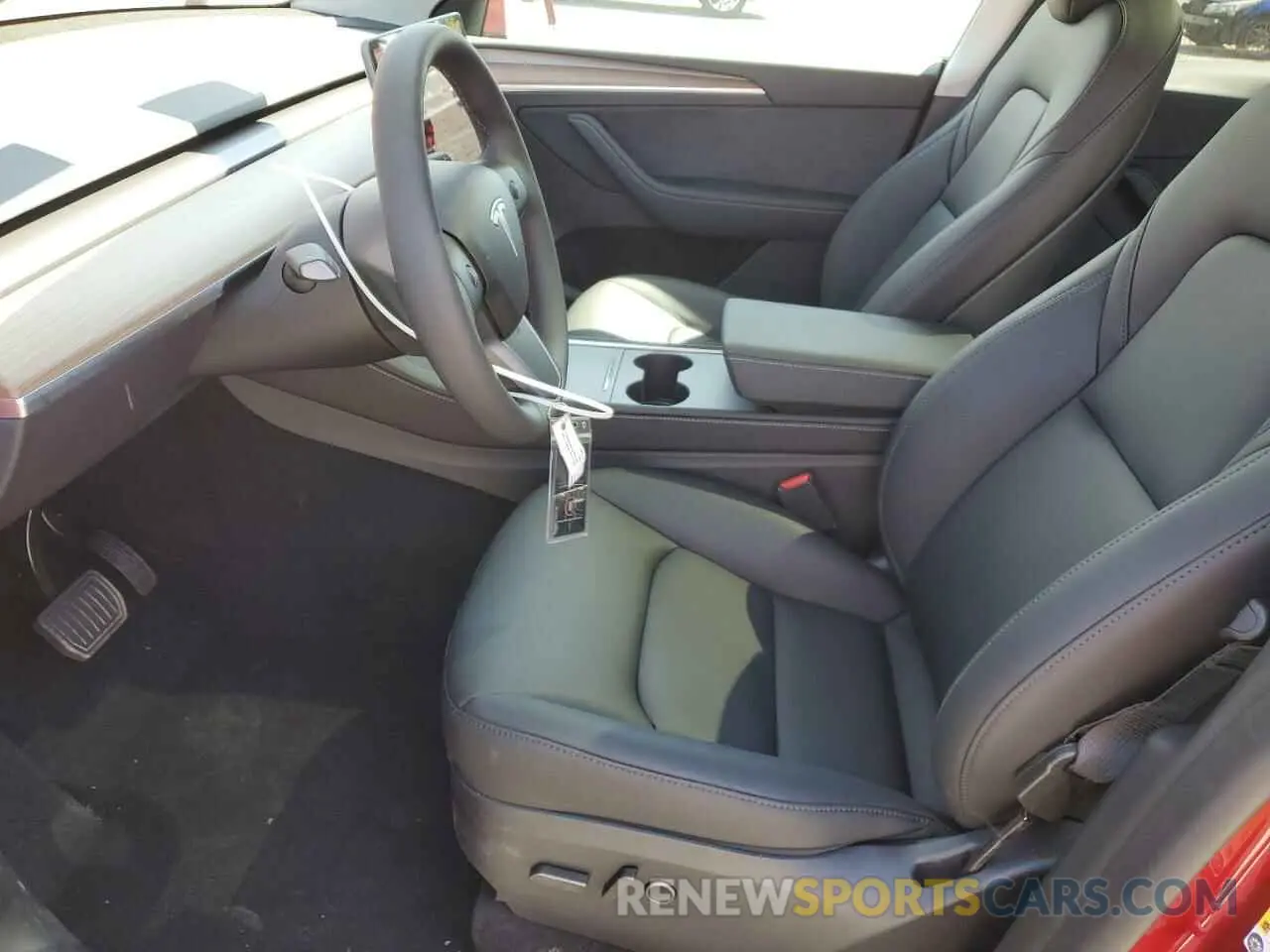 7 Photograph of a damaged car 7SAYGDEE4SF248589 TESLA MODEL Y 2025