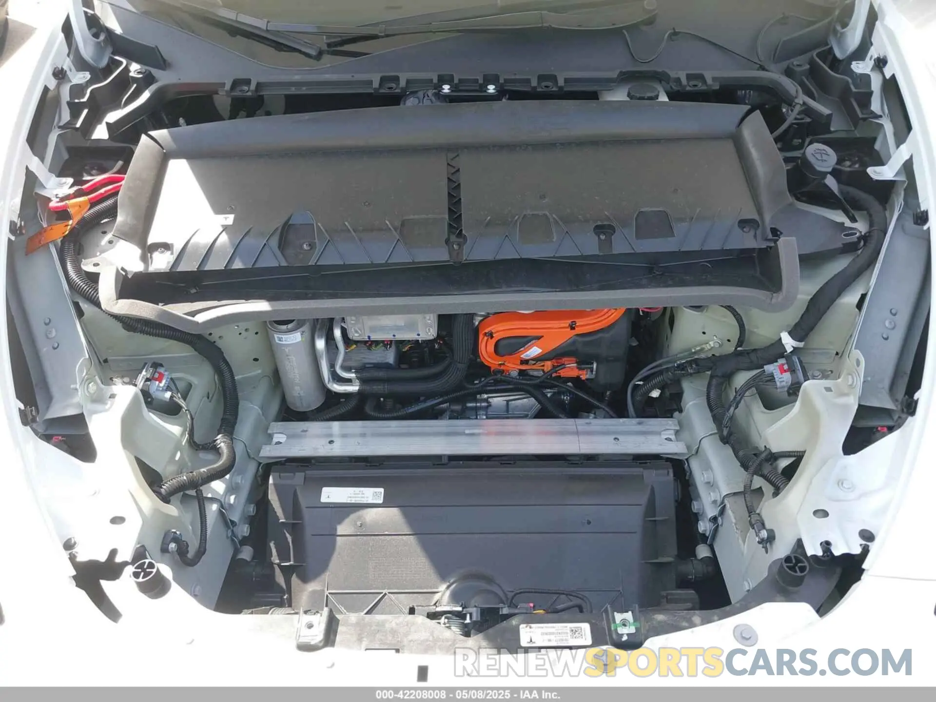 10 Photograph of a damaged car 7SAYGDEE4SF261567 TESLA MODEL Y 2025