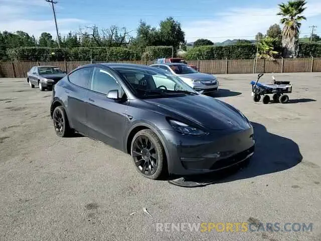 12 Photograph of a damaged car 7SAYGDEE4SF272942 TESLA MODEL Y 2025