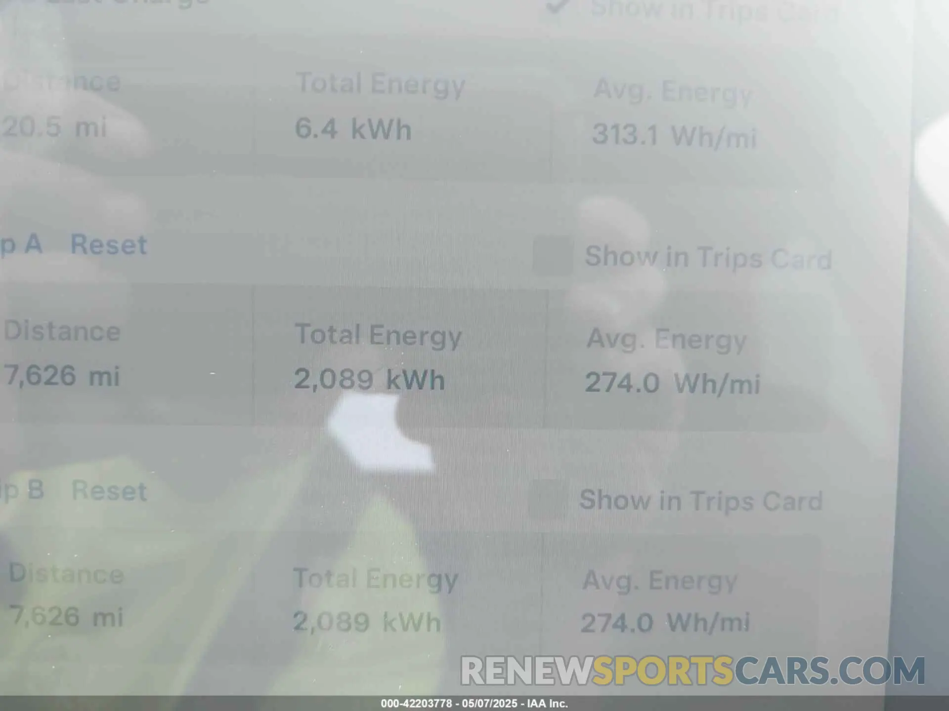 16 Photograph of a damaged car 7SAYGDEE5SA348729 TESLA MODEL Y 2025