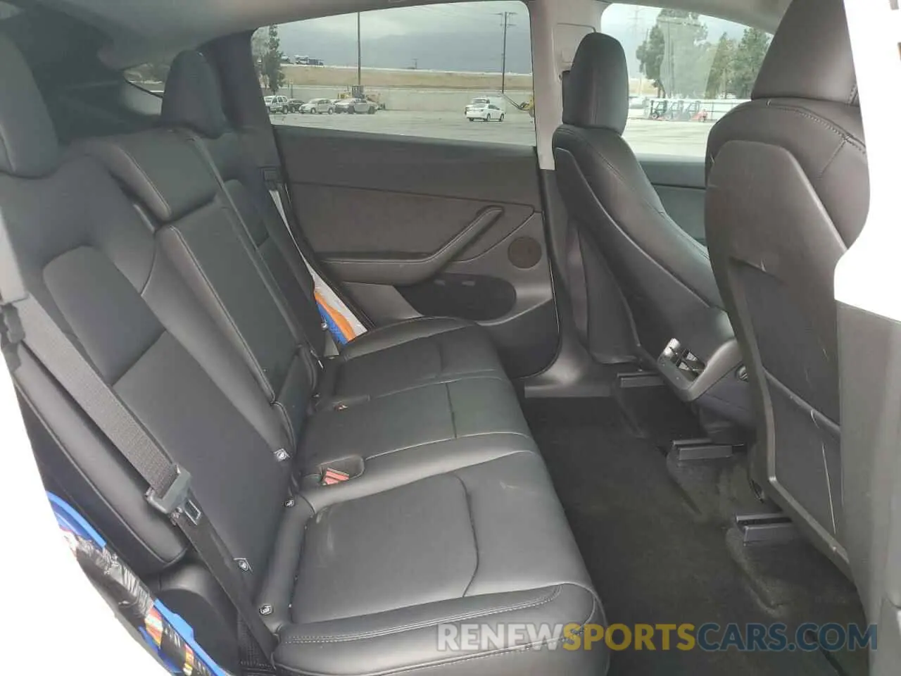 11 Photograph of a damaged car 7SAYGDEE5SF237732 TESLA MODEL Y 2025