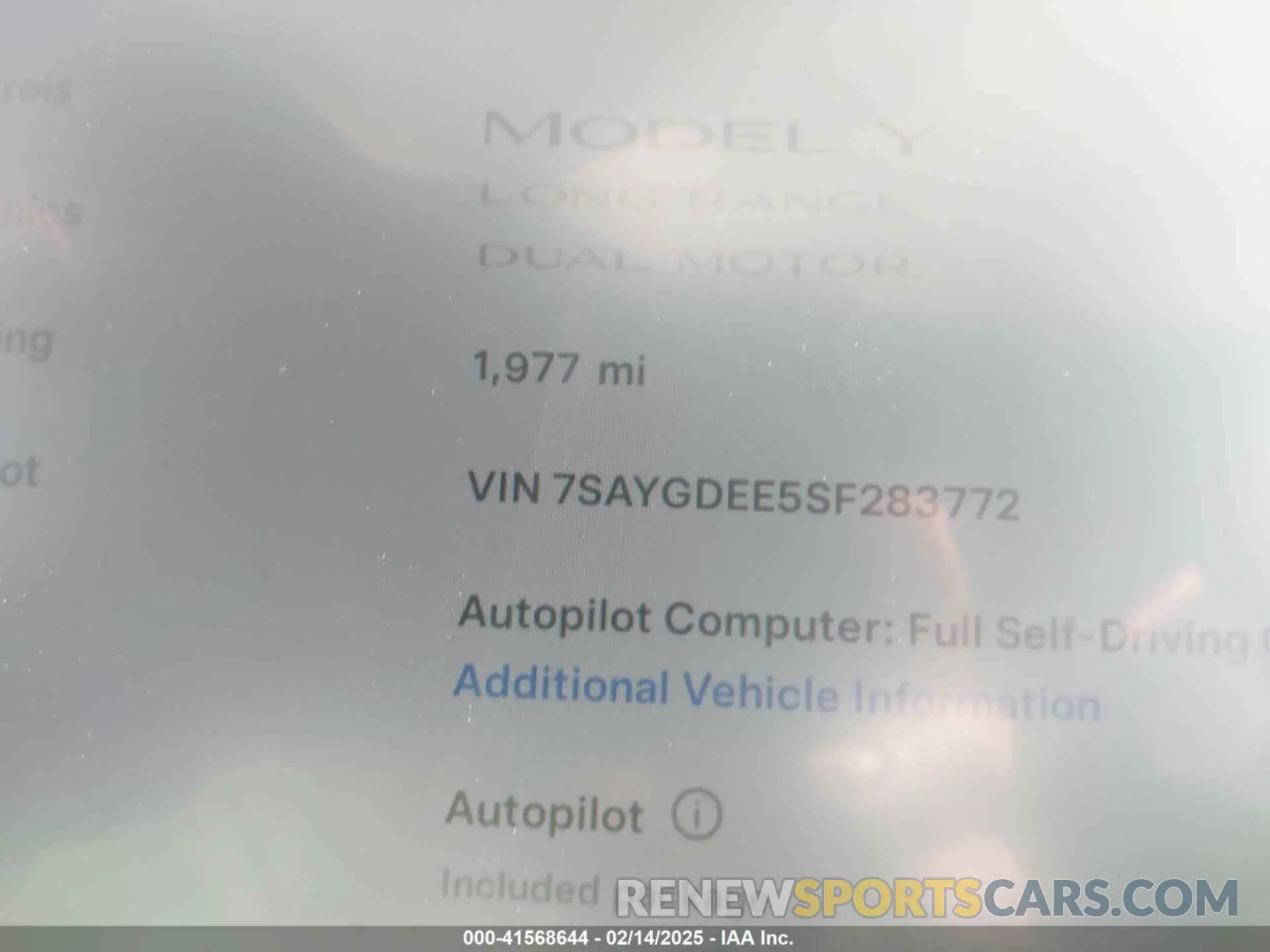 16 Photograph of a damaged car 7SAYGDEE5SF283772 TESLA MODEL Y 2025