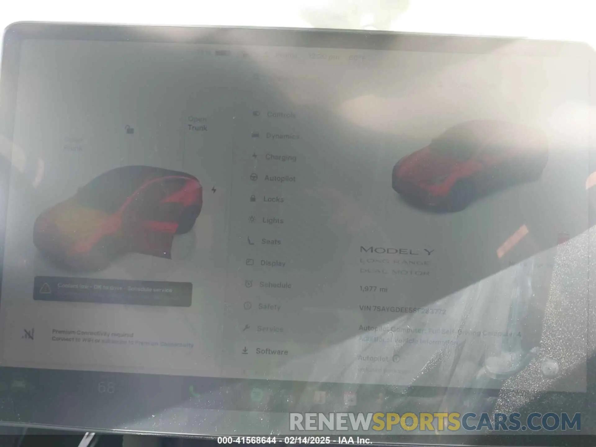 19 Photograph of a damaged car 7SAYGDEE5SF283772 TESLA MODEL Y 2025
