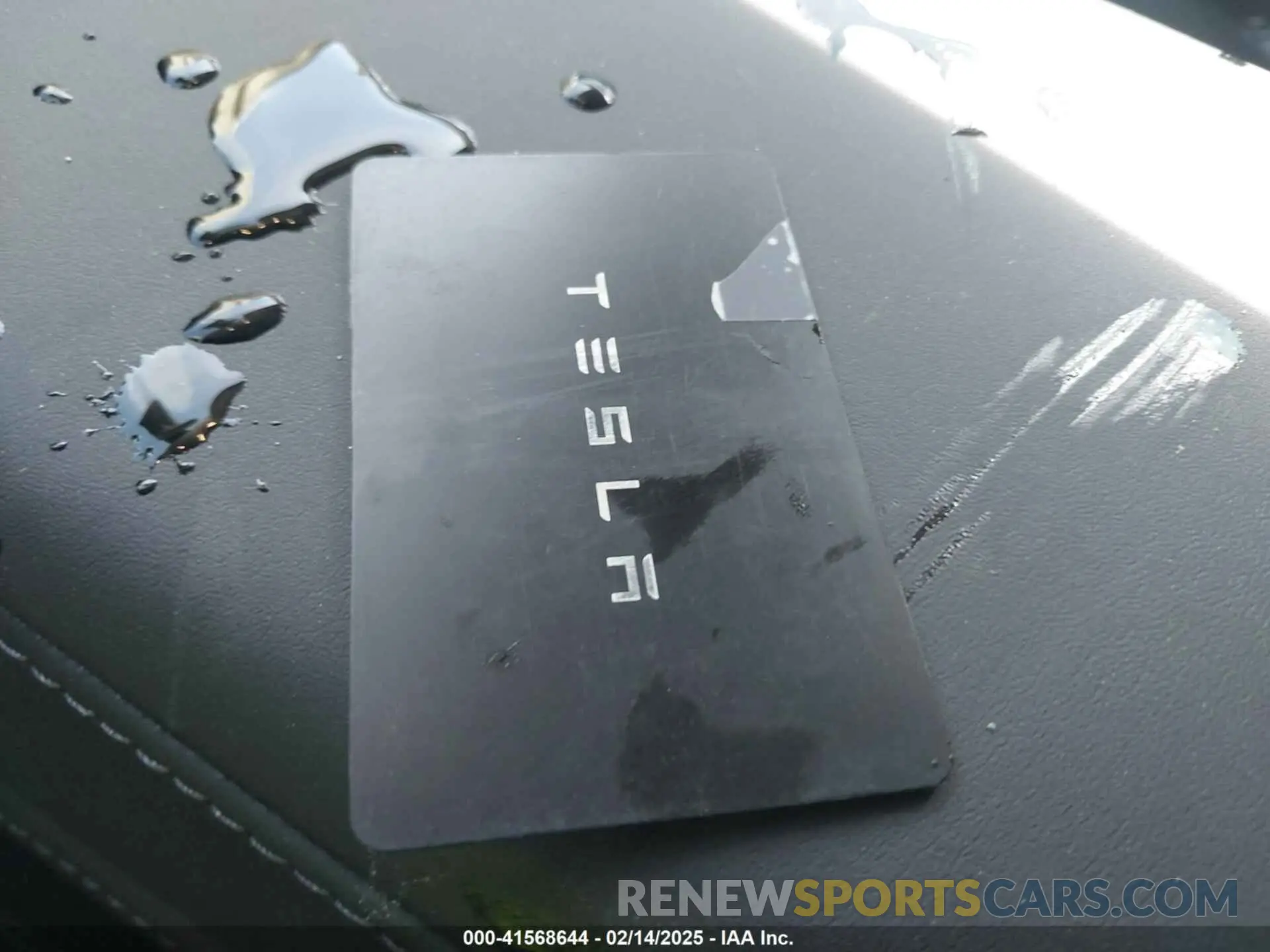 6 Photograph of a damaged car 7SAYGDEE5SF283772 TESLA MODEL Y 2025