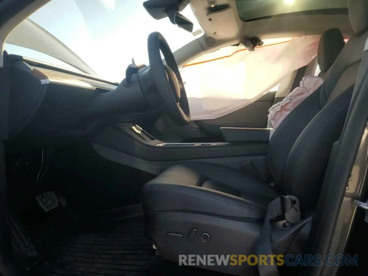 7 Photograph of a damaged car 7SAYGDEE7SF237490 TESLA MODEL Y 2025