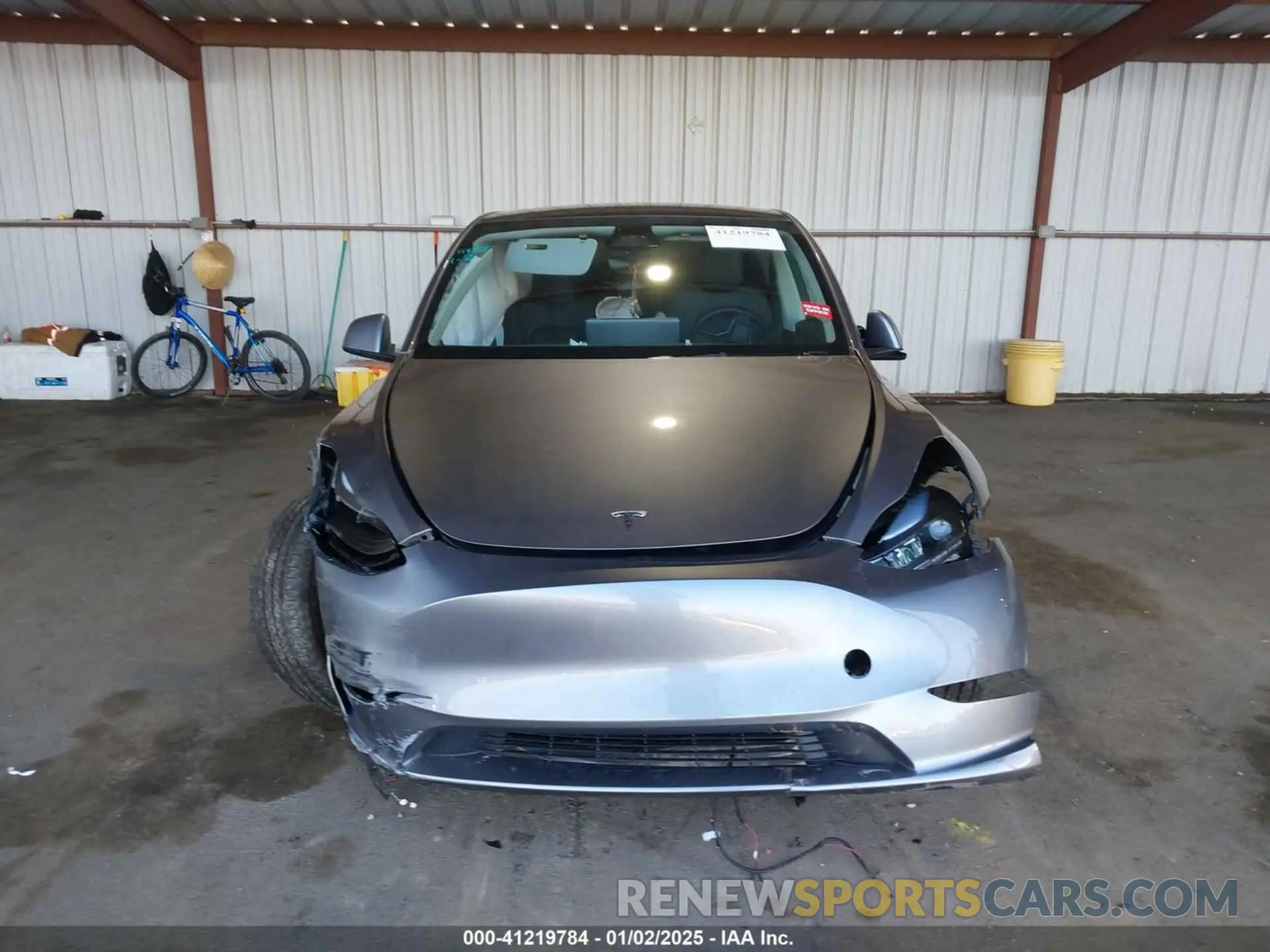 6 Photograph of a damaged car 7SAYGDEE7SF245833 TESLA MODEL Y 2025