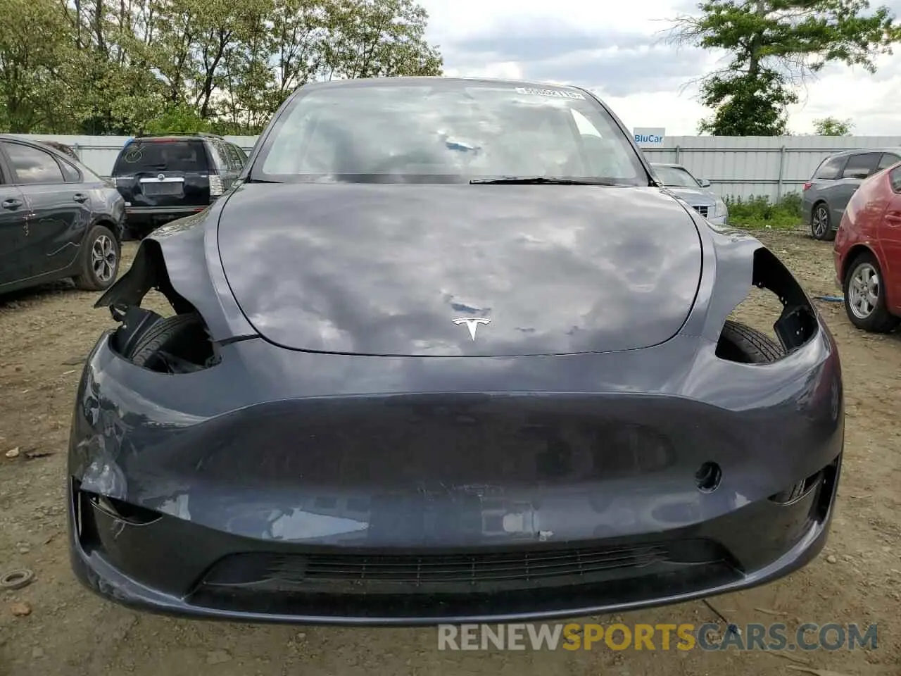 5 Photograph of a damaged car 7SAYGDEE8SA344335 TESLA MODEL Y 2025