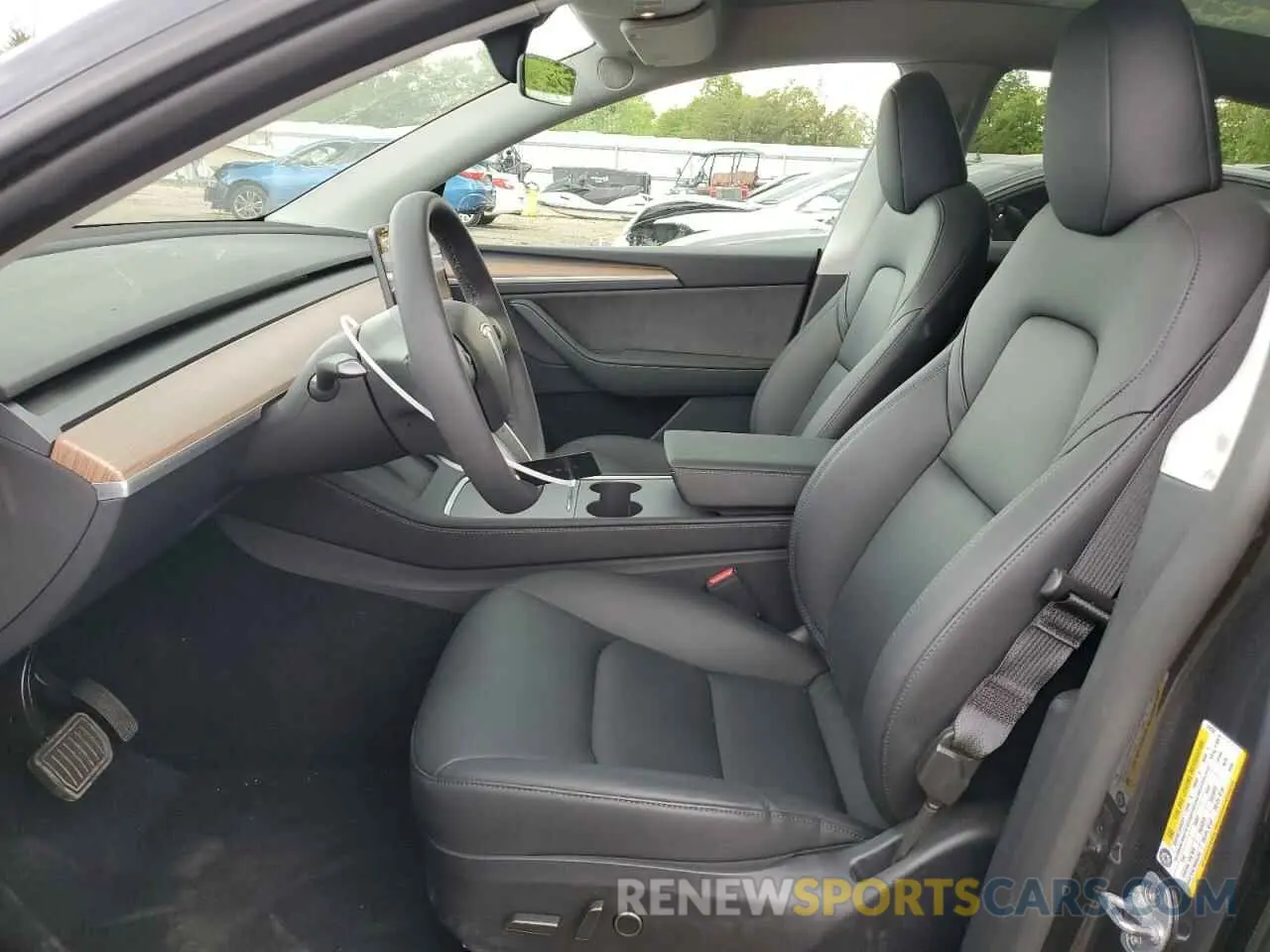 7 Photograph of a damaged car 7SAYGDEE8SA344335 TESLA MODEL Y 2025