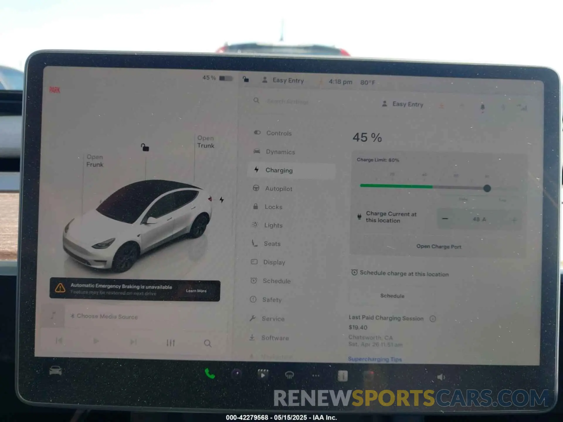 18 Photograph of a damaged car 7SAYGDEE8SF256856 TESLA MODEL Y 2025
