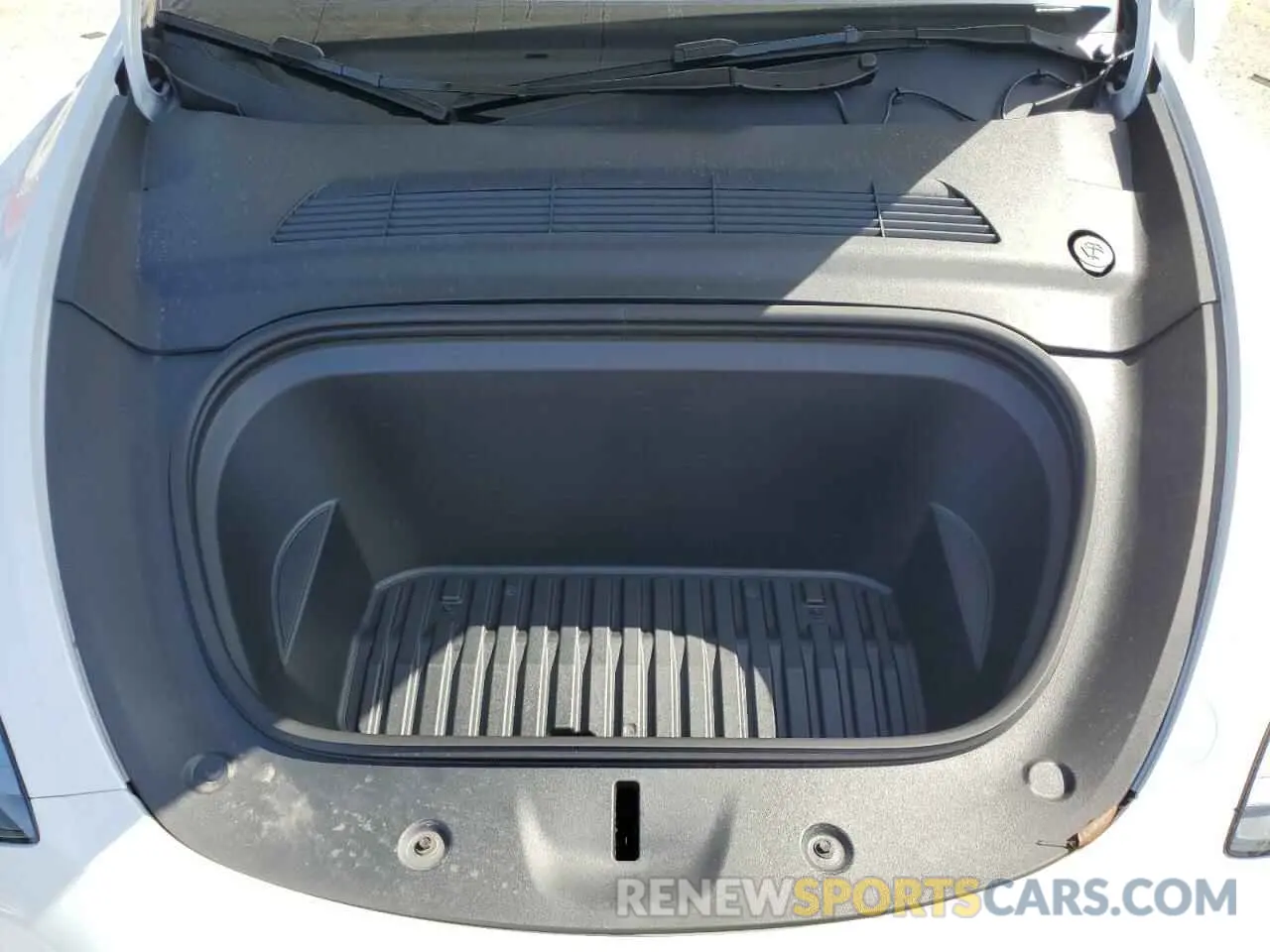 12 Photograph of a damaged car 7SAYGDEE9SF224403 TESLA MODEL Y 2025