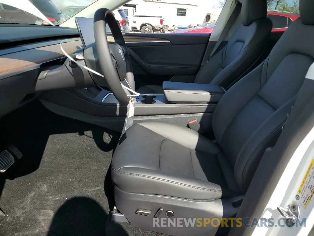 7 Photograph of a damaged car 7SAYGDEE9SF224403 TESLA MODEL Y 2025