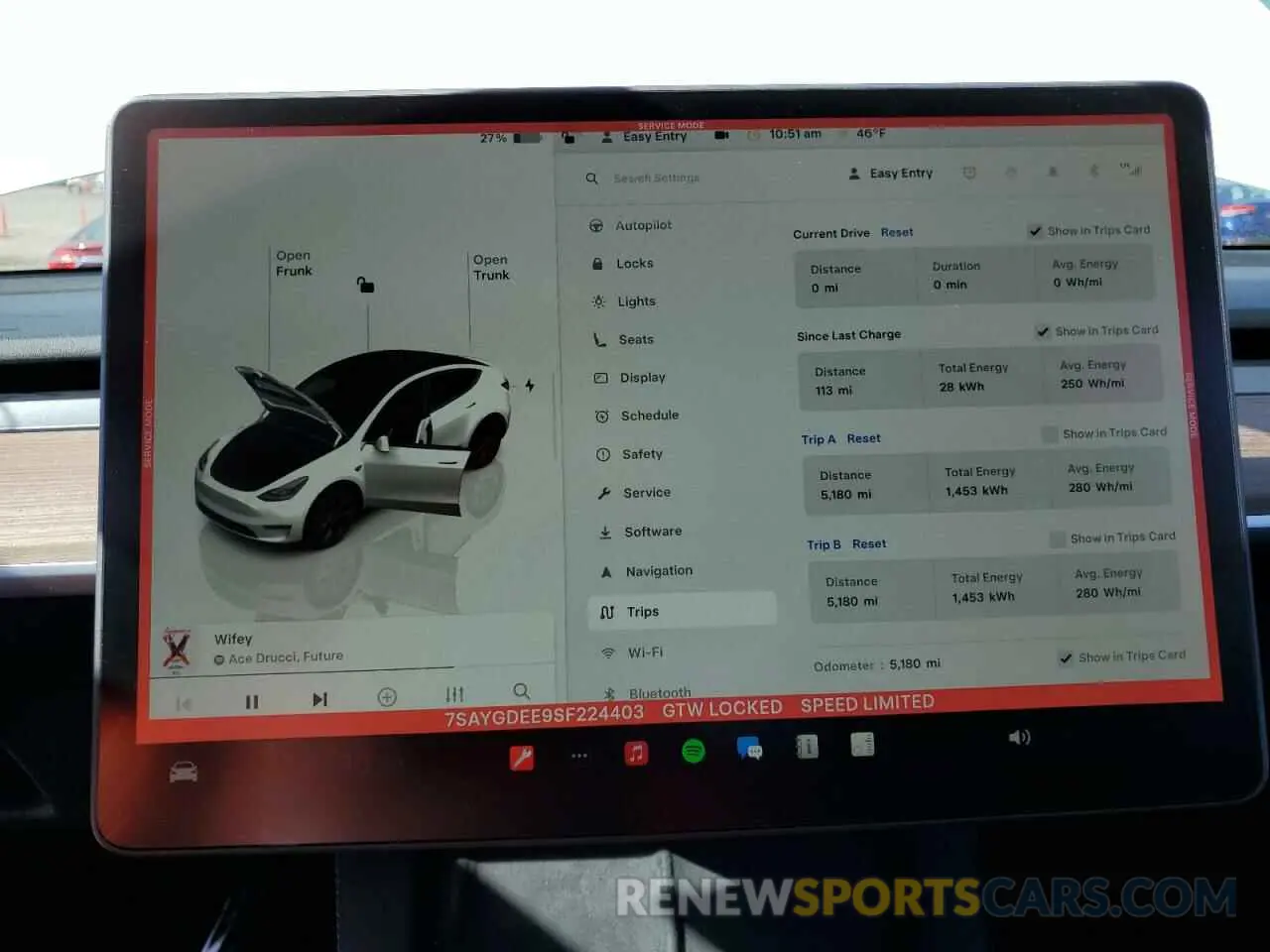 9 Photograph of a damaged car 7SAYGDEE9SF224403 TESLA MODEL Y 2025