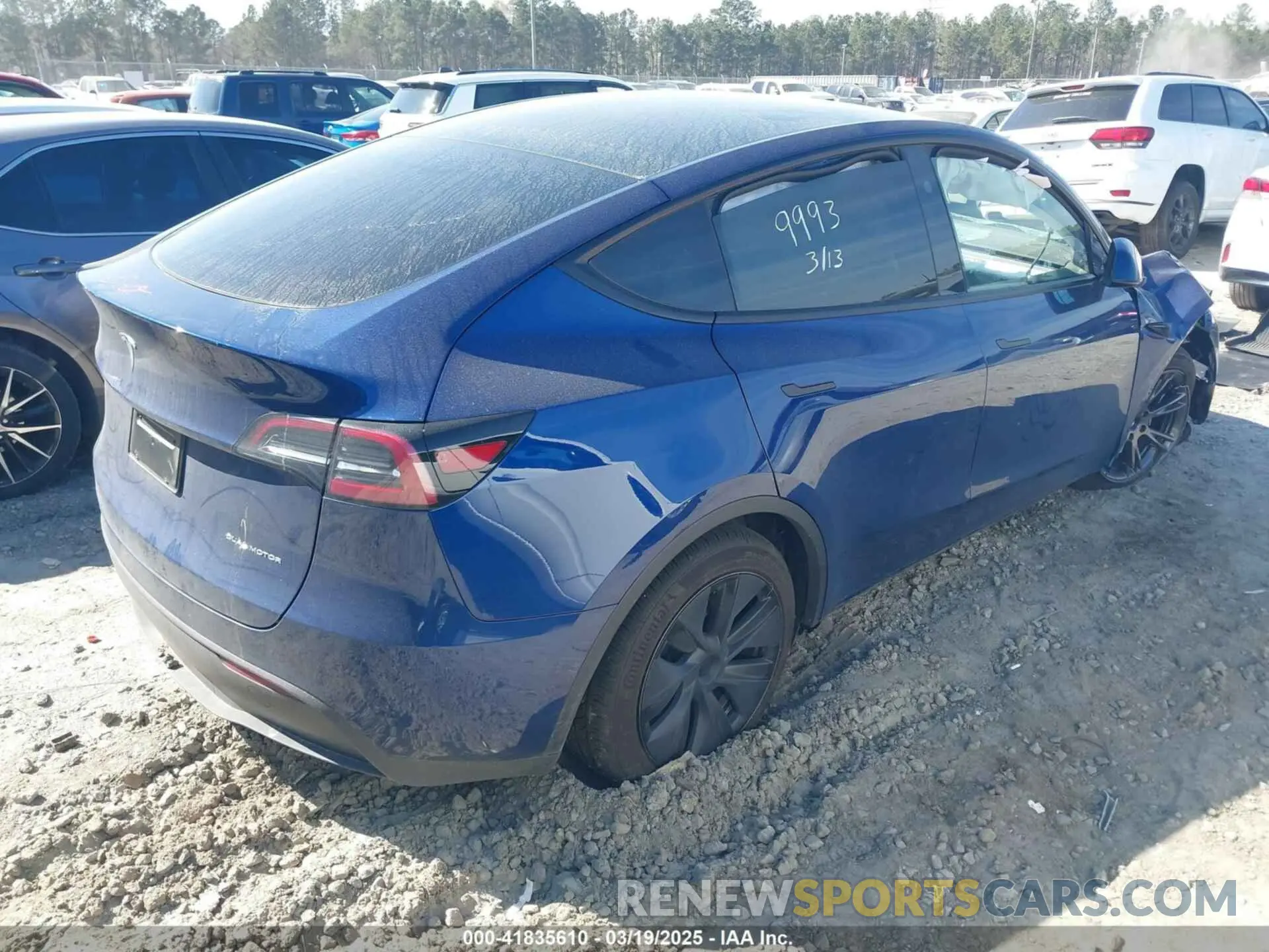4 Photograph of a damaged car 7SAYGDEEXSA346006 TESLA MODEL Y 2025