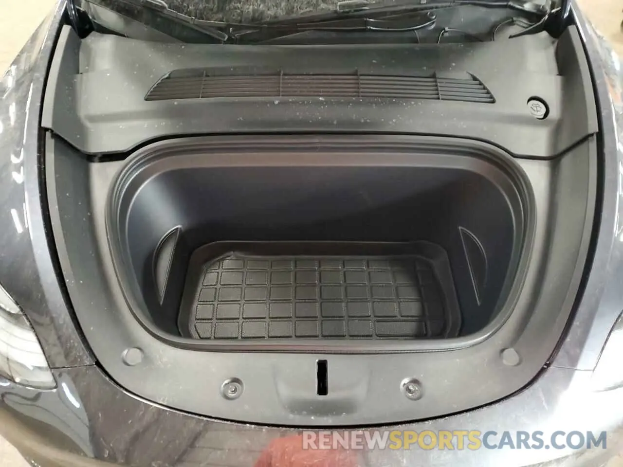 12 Photograph of a damaged car 7SAYGDEEXSA356034 TESLA MODEL Y 2025