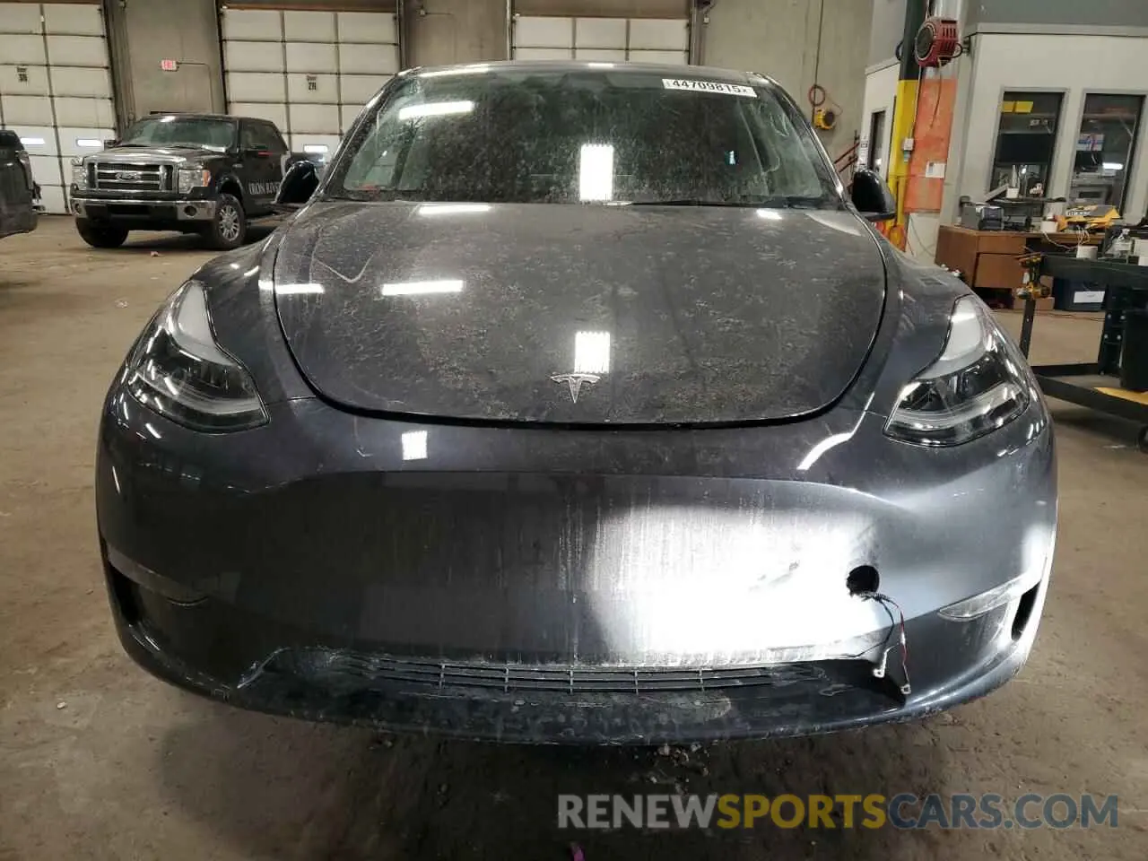 5 Photograph of a damaged car 7SAYGDEEXSA356034 TESLA MODEL Y 2025