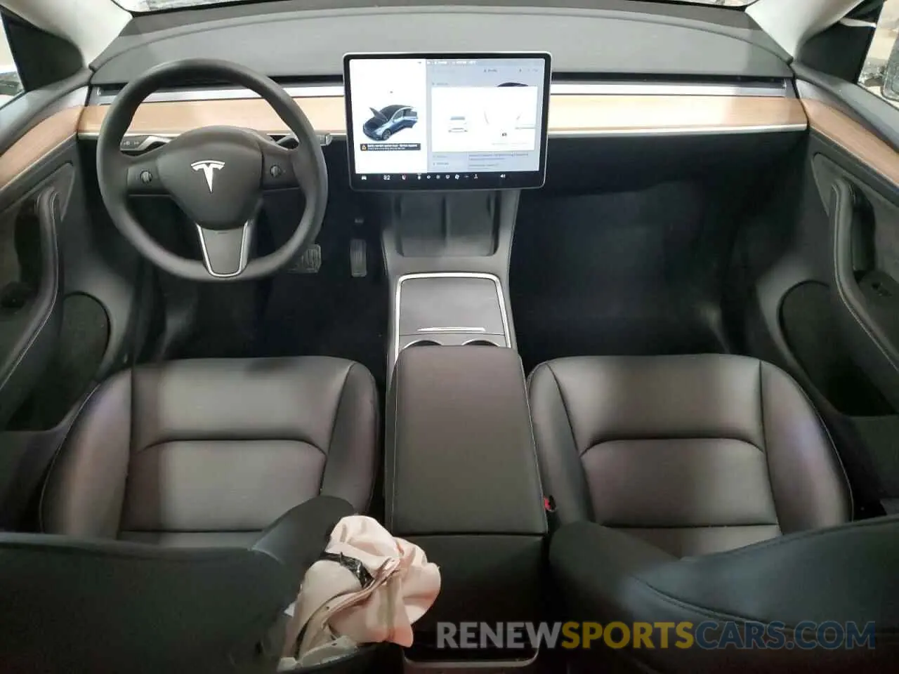 8 Photograph of a damaged car 7SAYGDEEXSA356034 TESLA MODEL Y 2025