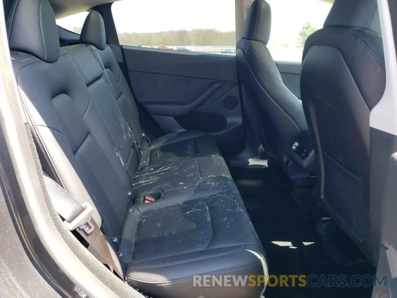 10 Photograph of a damaged car 7SAYGDEEXSF221865 TESLA MODEL Y 2025