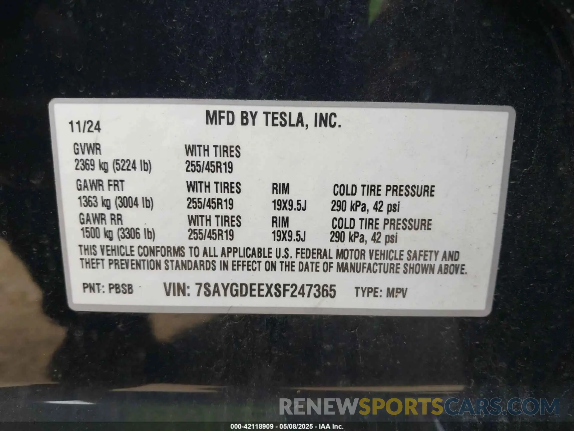 9 Photograph of a damaged car 7SAYGDEEXSF247365 TESLA MODEL Y 2025