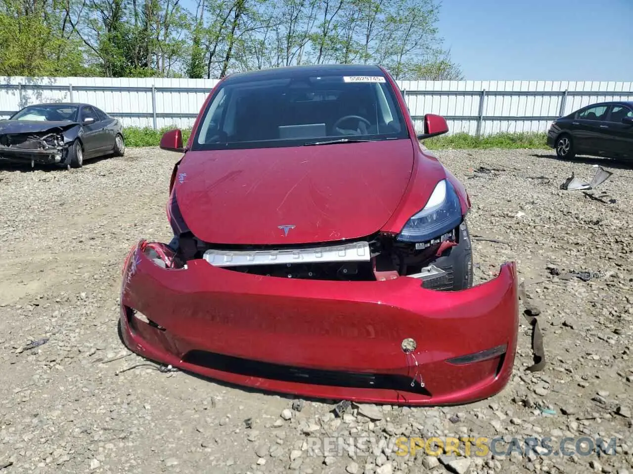 5 Photograph of a damaged car 7SAYGDEF1SA359204 TESLA MODEL Y 2025