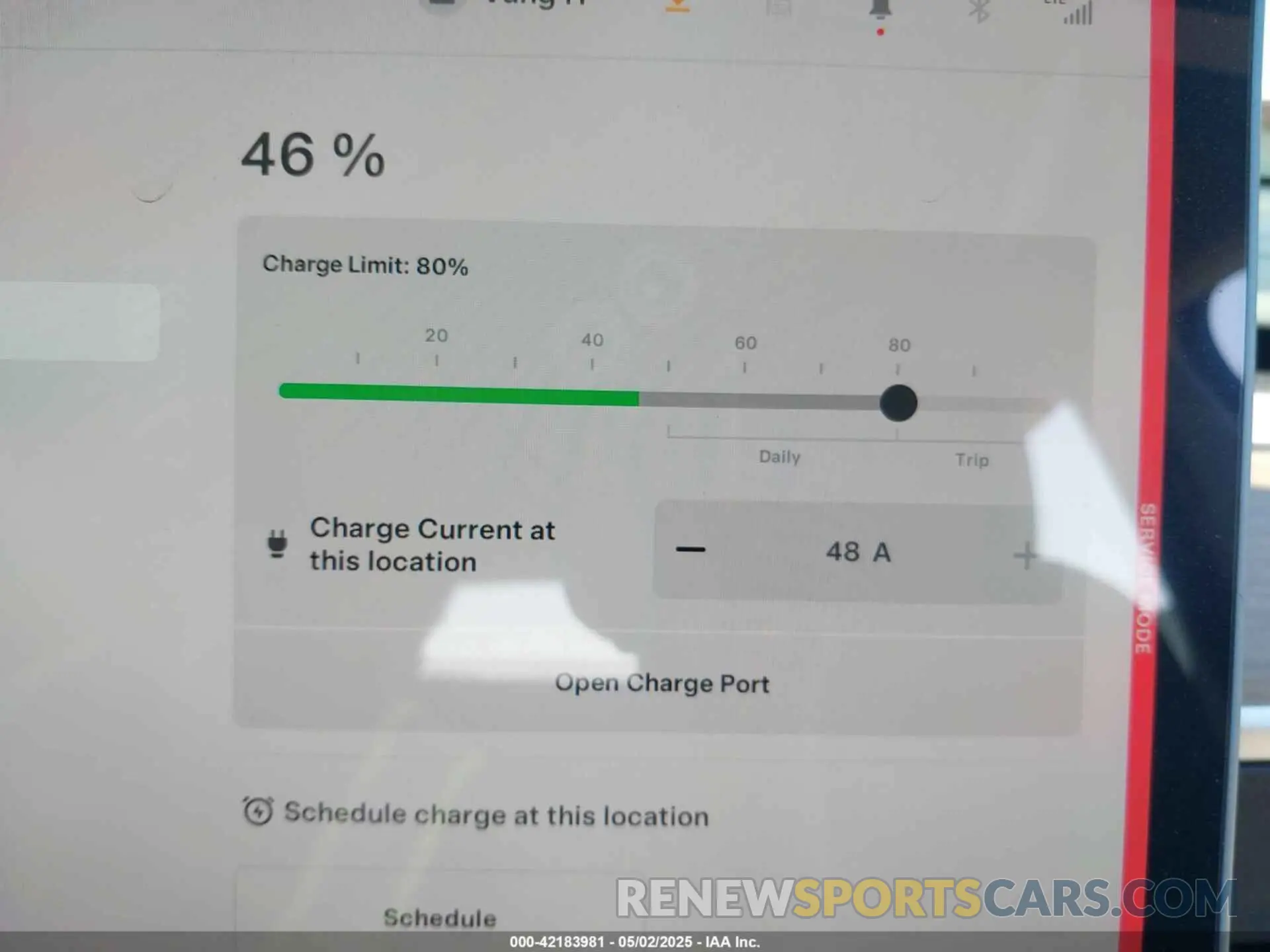 18 Photograph of a damaged car 7SAYGDEF2SF300505 TESLA MODEL Y 2025
