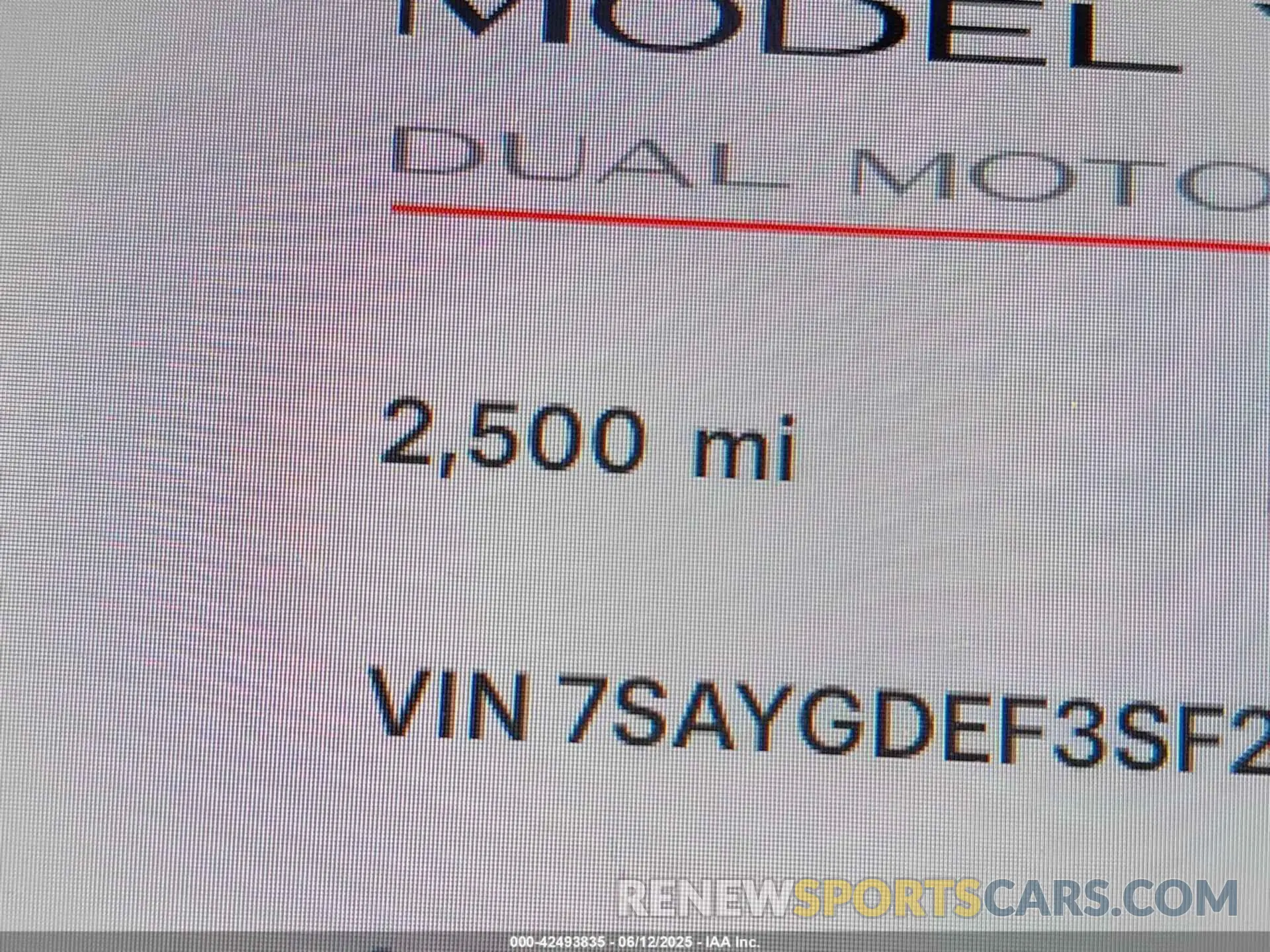 15 Photograph of a damaged car 7SAYGDEF3SF254196 TESLA MODEL Y 2025
