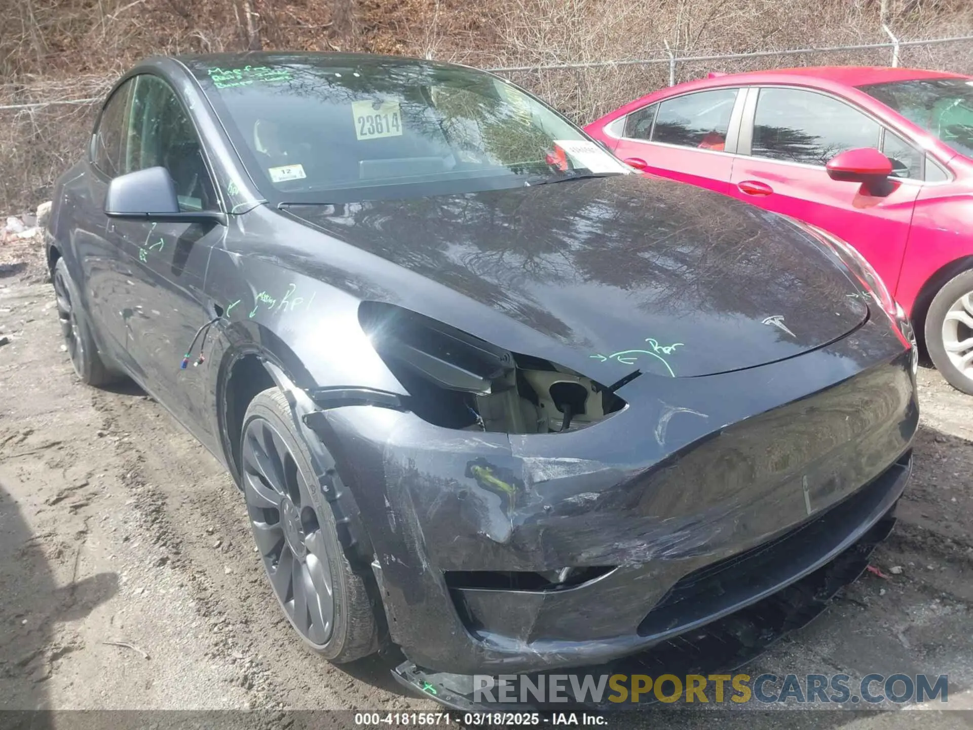 1 Photograph of a damaged car 7SAYGDEF4SA344146 TESLA MODEL Y 2025